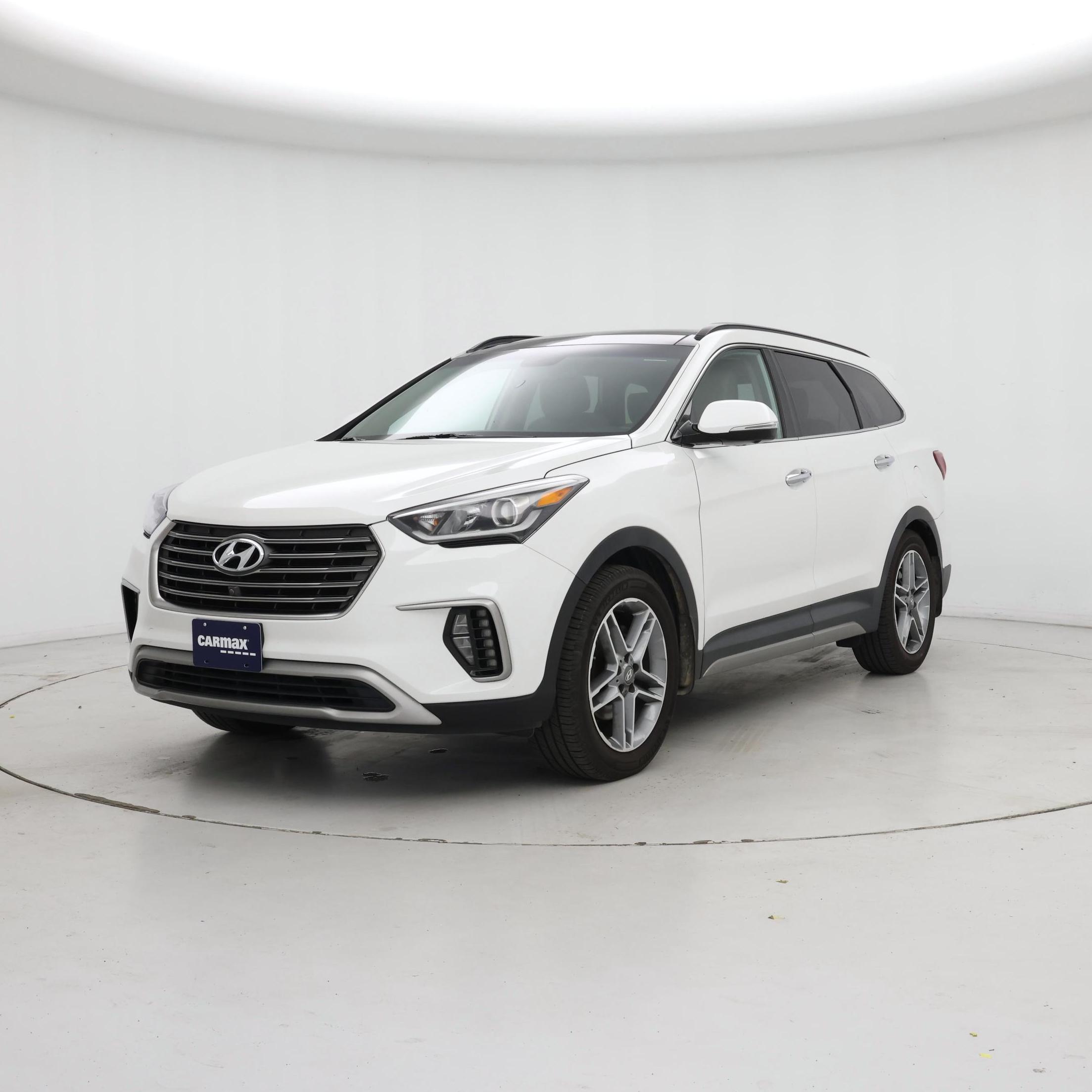 Thumbnail: 2018 Hyundai Santa Fe - 4