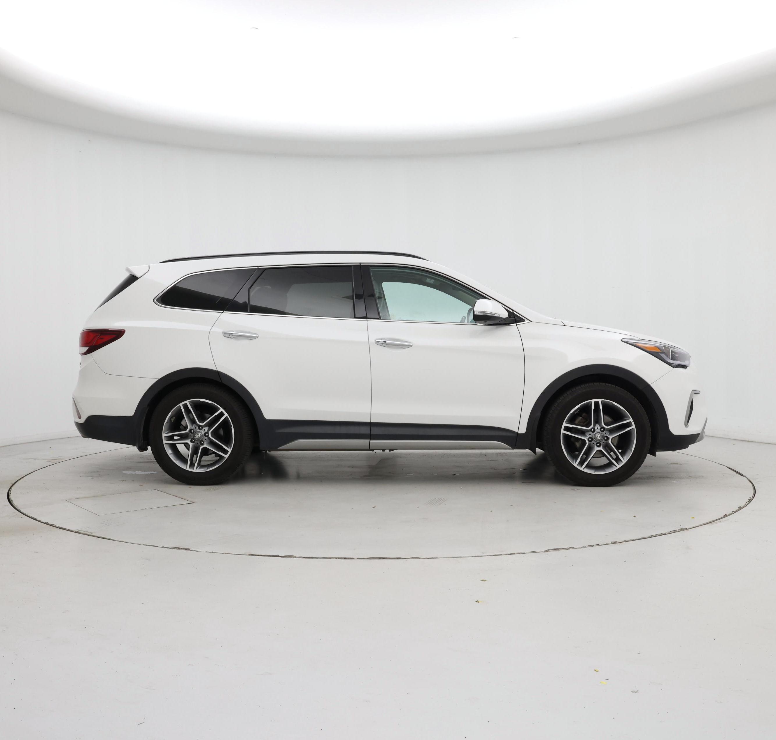 Thumbnail: 2018 Hyundai Santa Fe - 7