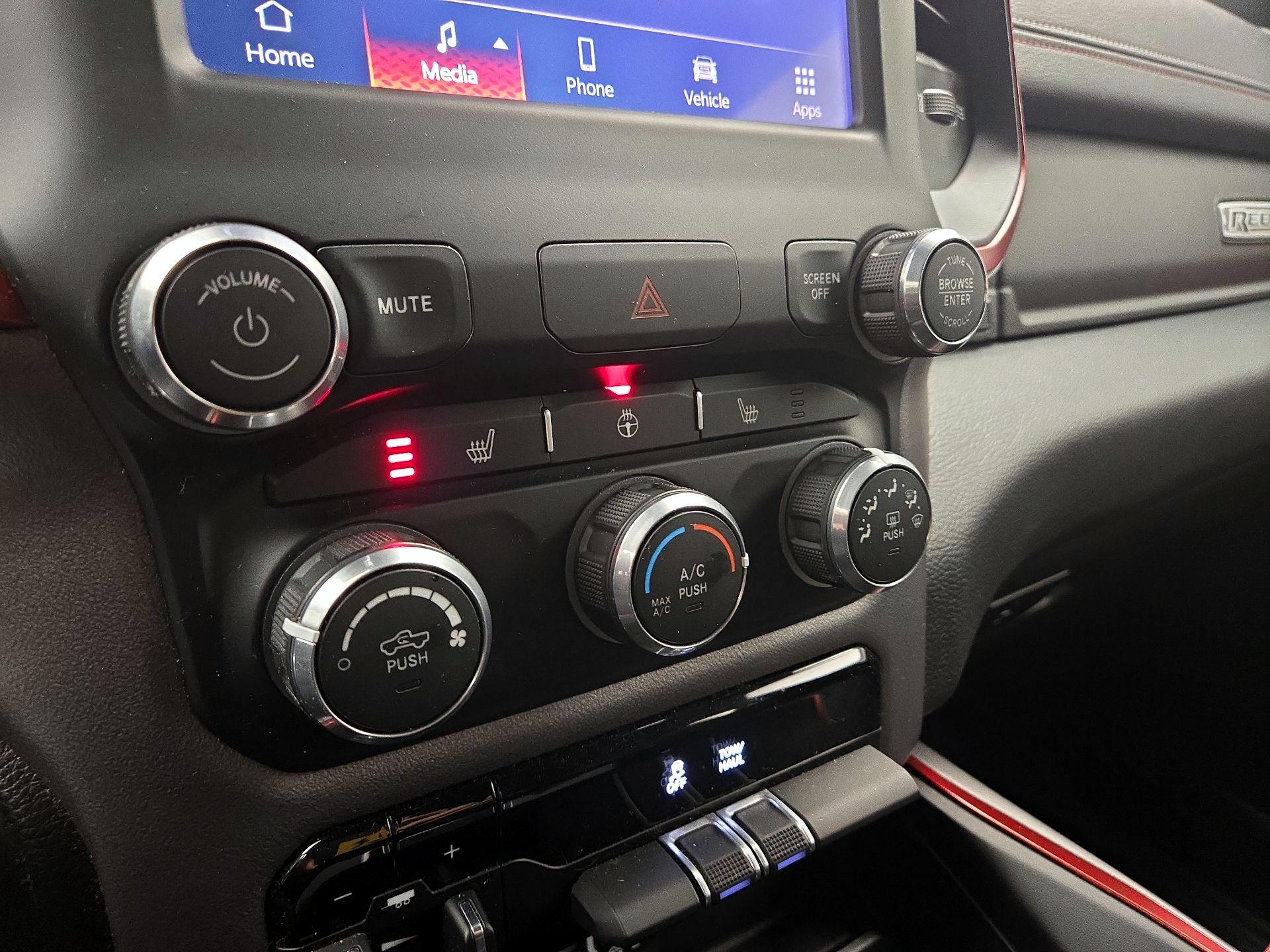 Thumbnail: 2022 RAM 1500 - 16