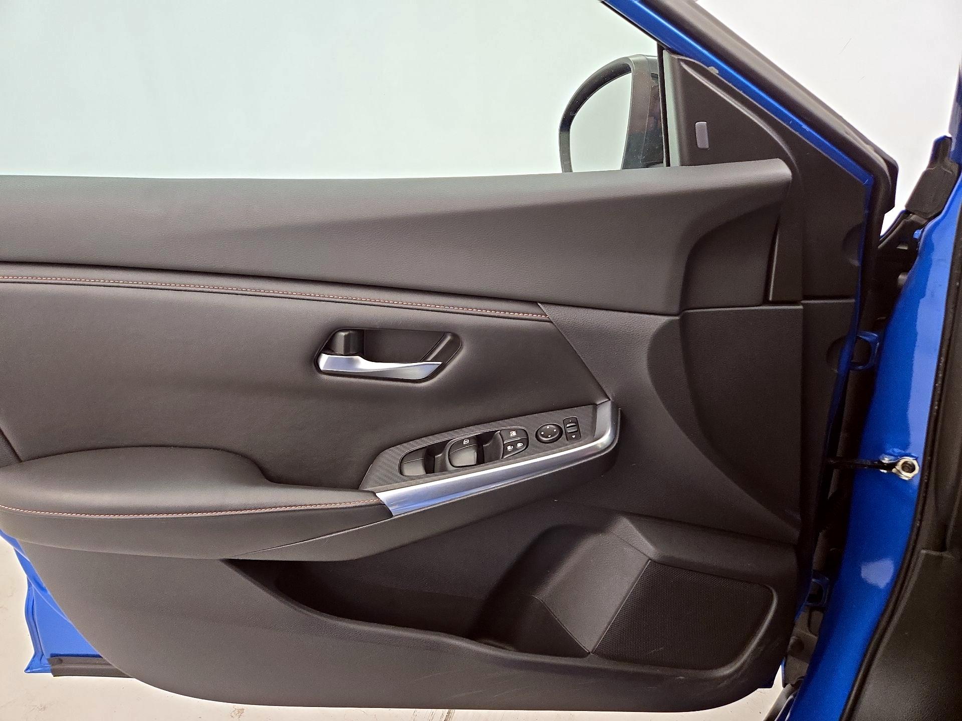 Thumbnail: 2020 Nissan Sentra - 12