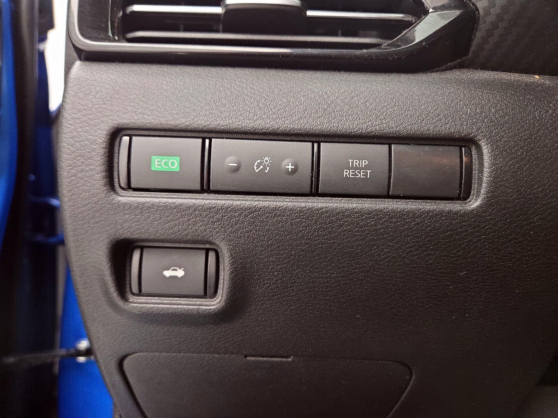 Thumbnail: 2020 Nissan Sentra - 13