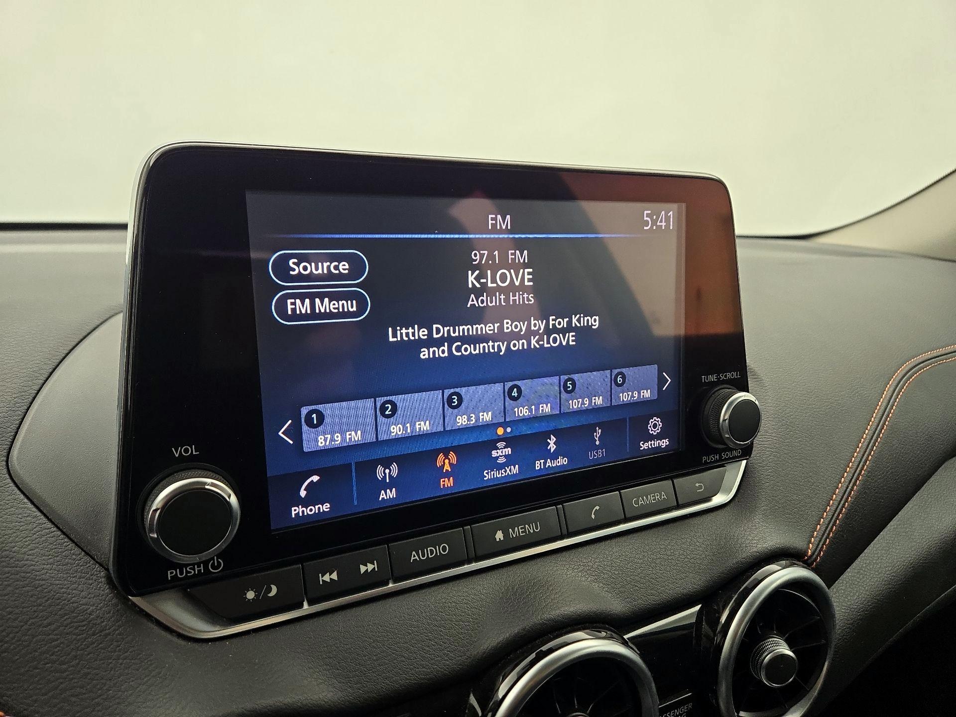 Thumbnail: 2020 Nissan Sentra - 15