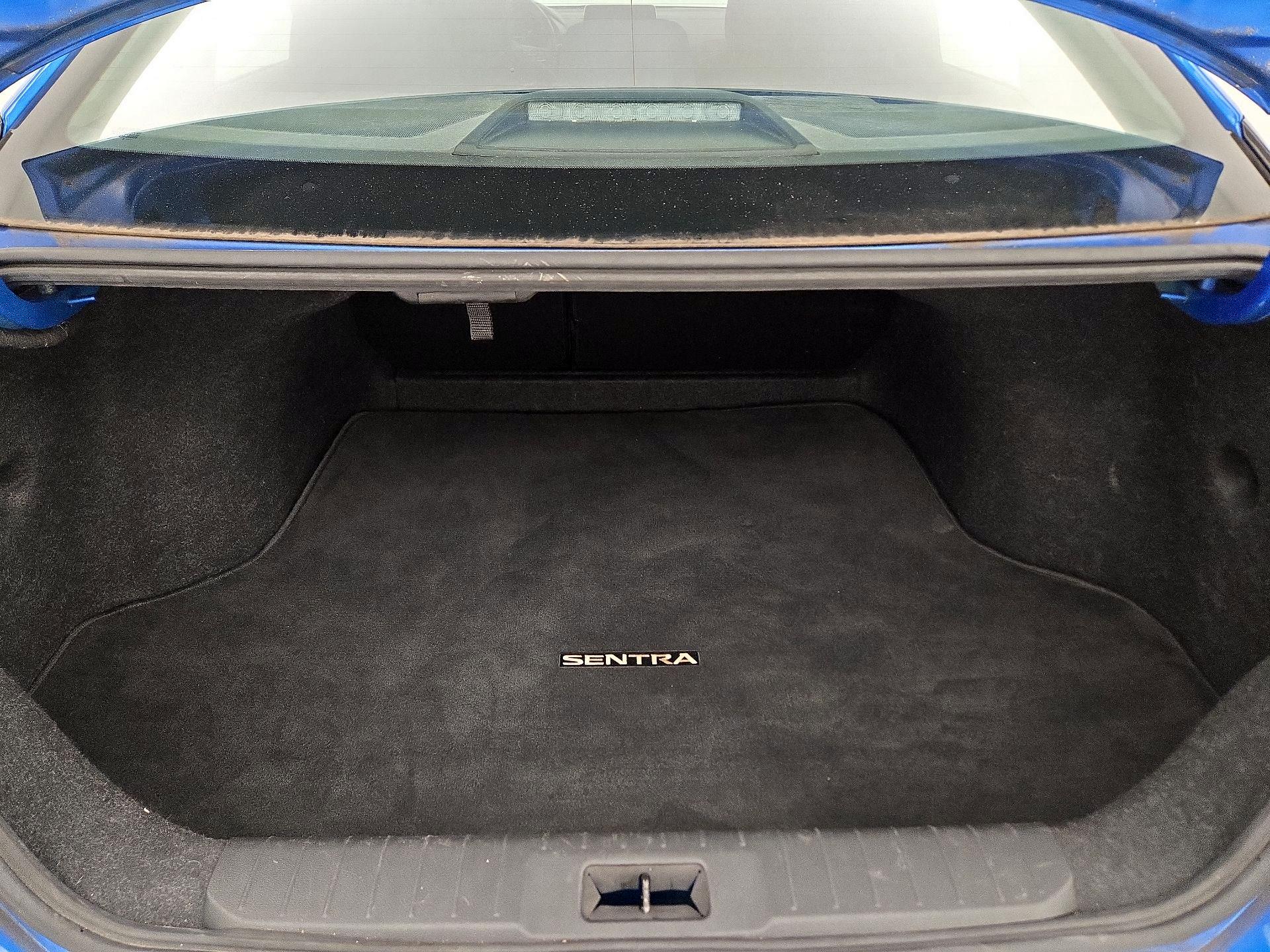 Thumbnail: 2020 Nissan Sentra - 20