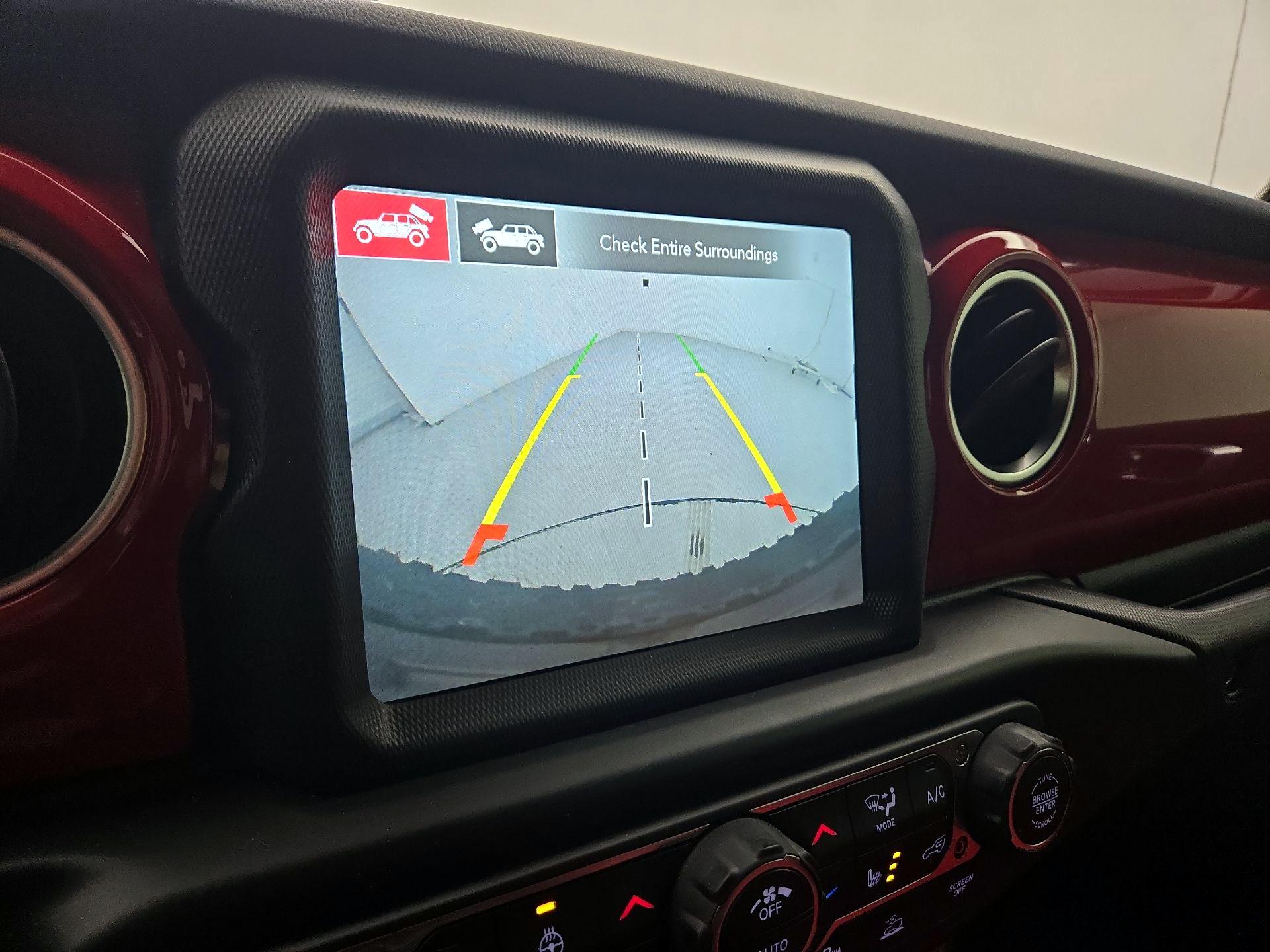 Thumbnail: 2021 Jeep Wrangler - 14