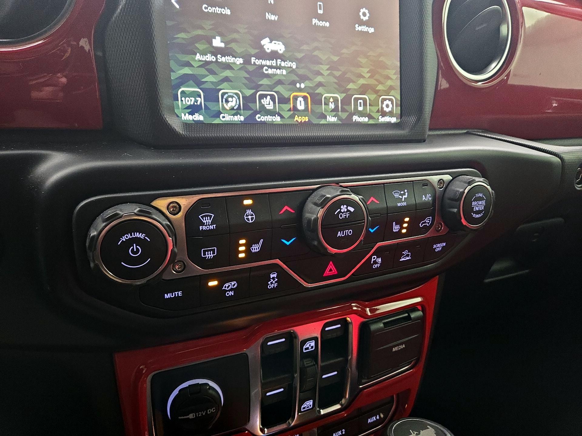 Thumbnail: 2021 Jeep Wrangler - 16