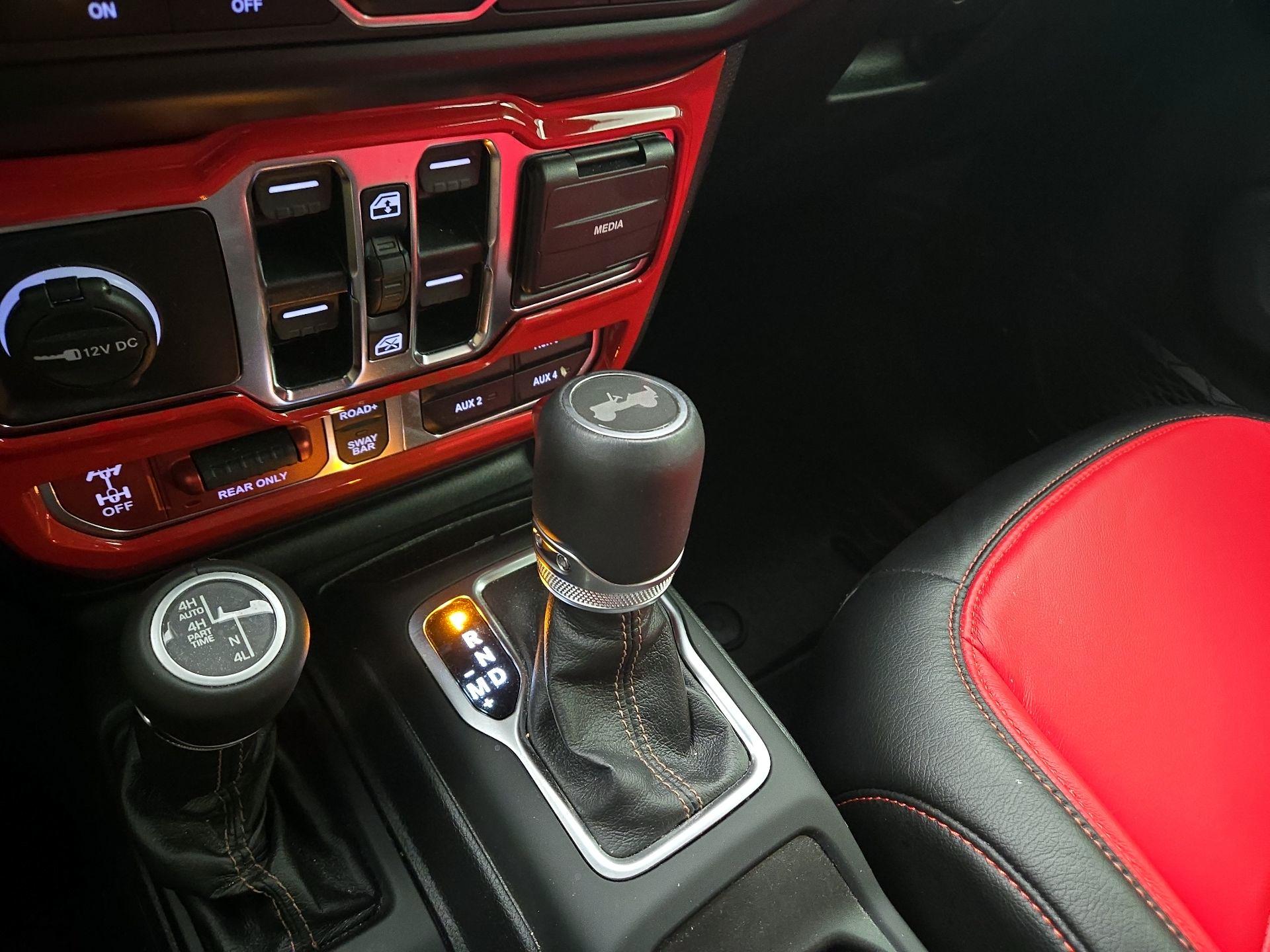 Thumbnail: 2021 Jeep Wrangler - 17