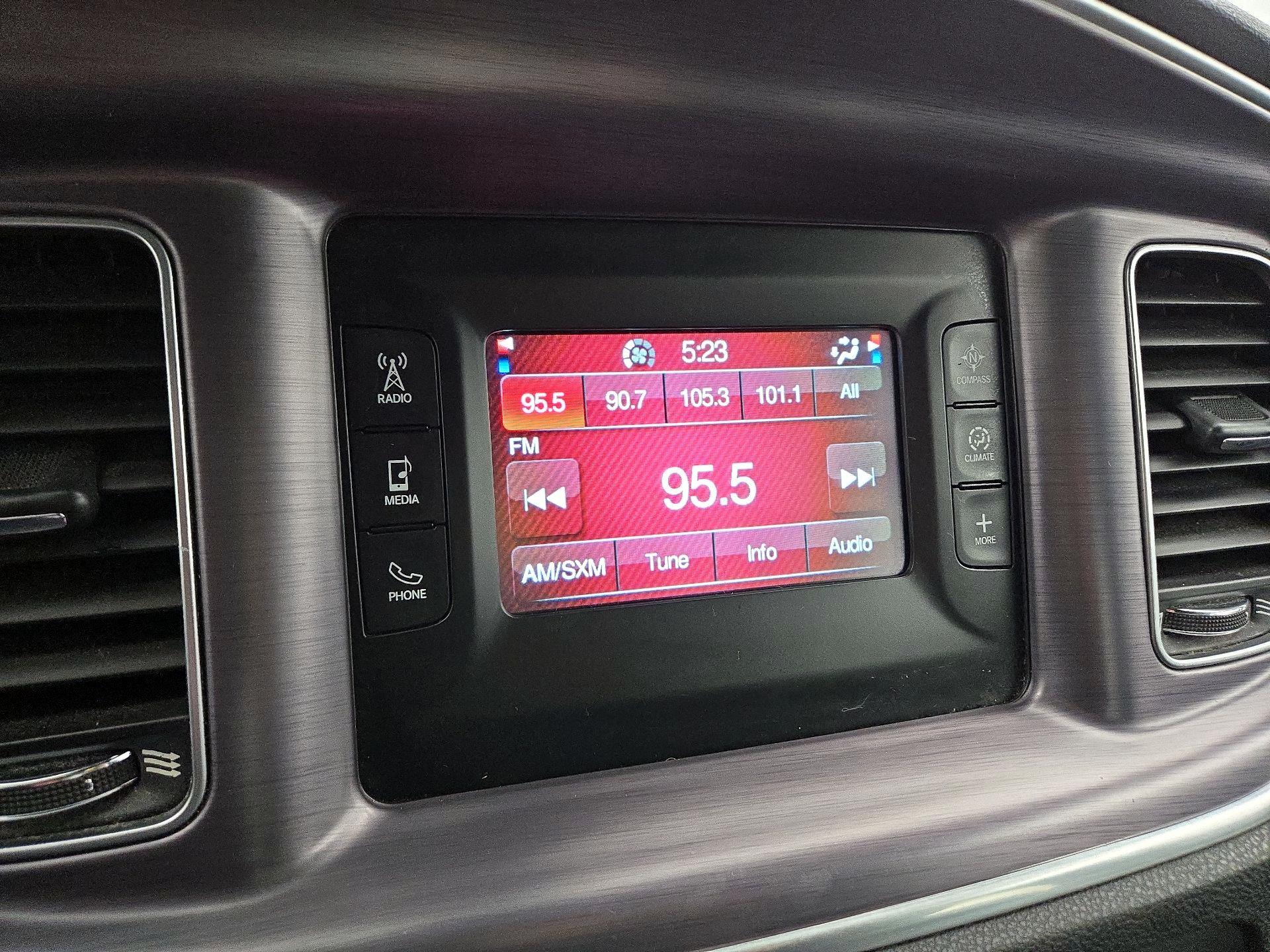 Thumbnail: 2016 Dodge Charger - 14