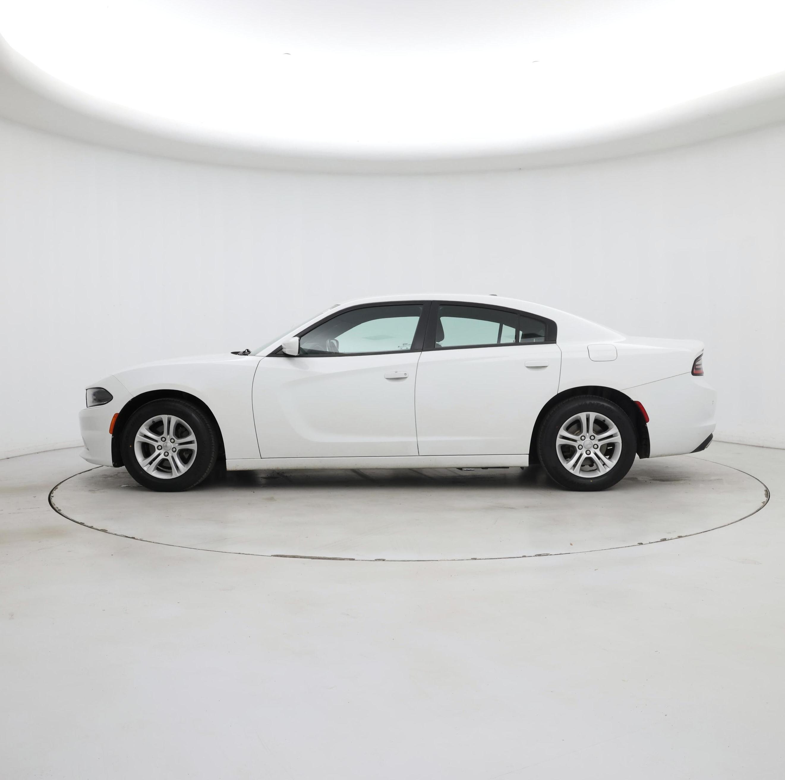 Thumbnail: 2016 Dodge Charger - 3