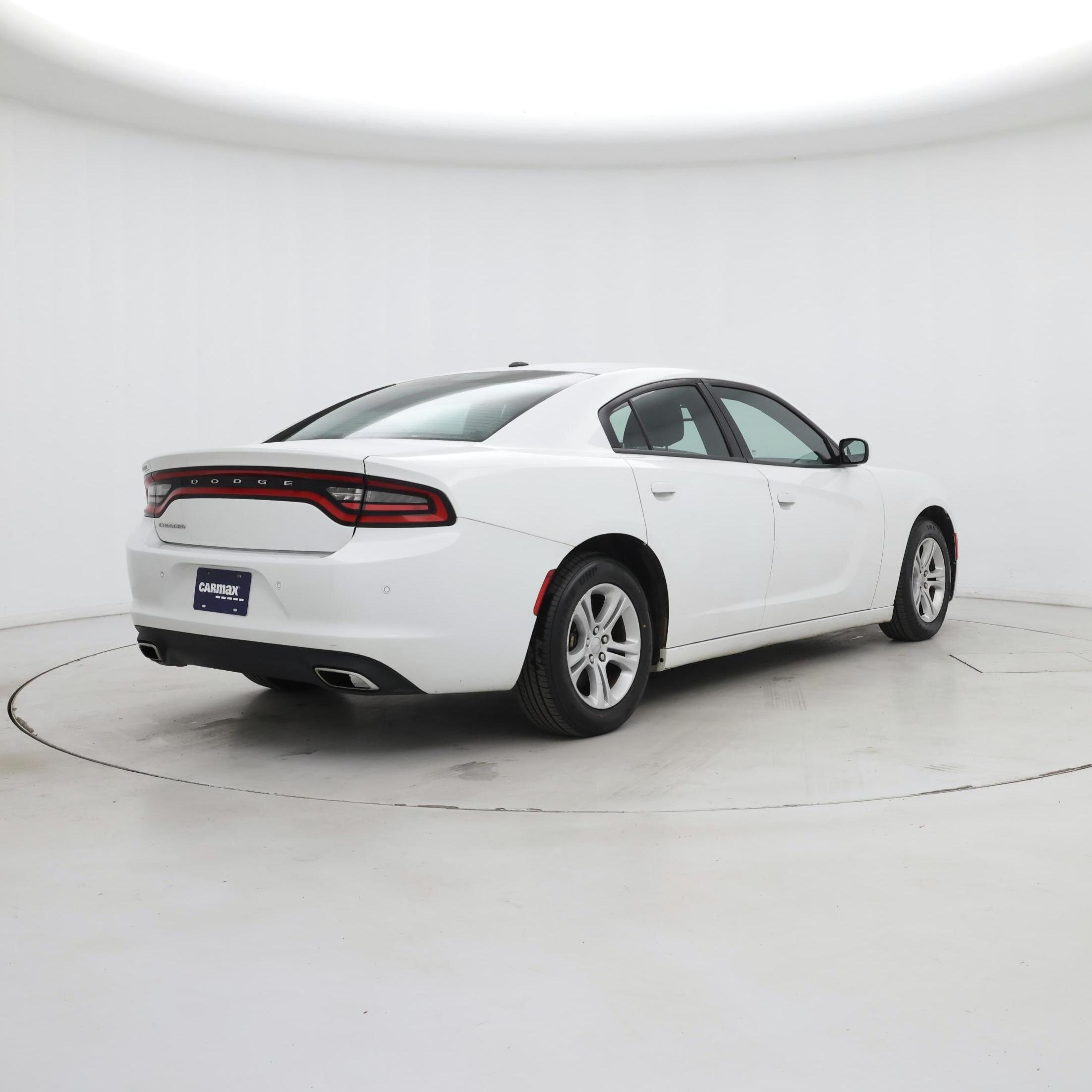 Thumbnail: 2016 Dodge Charger - 8