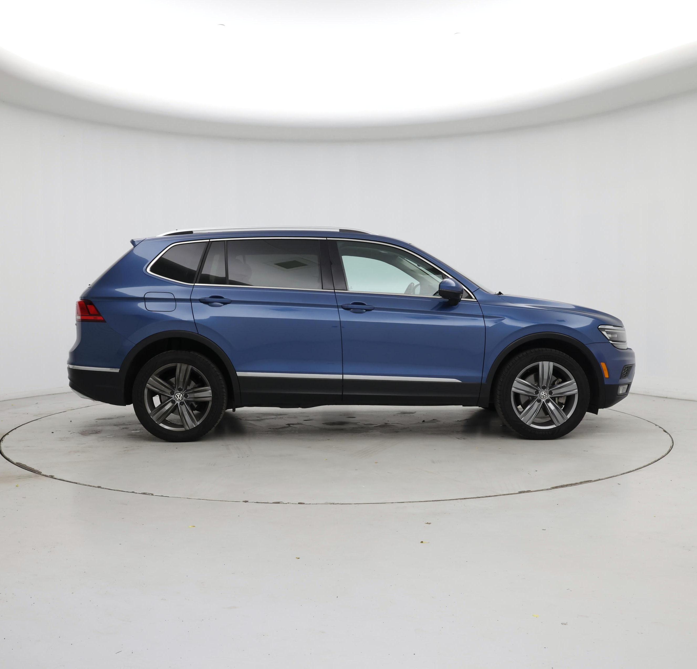 Thumbnail: 2019 Volkswagen Tiguan - 7