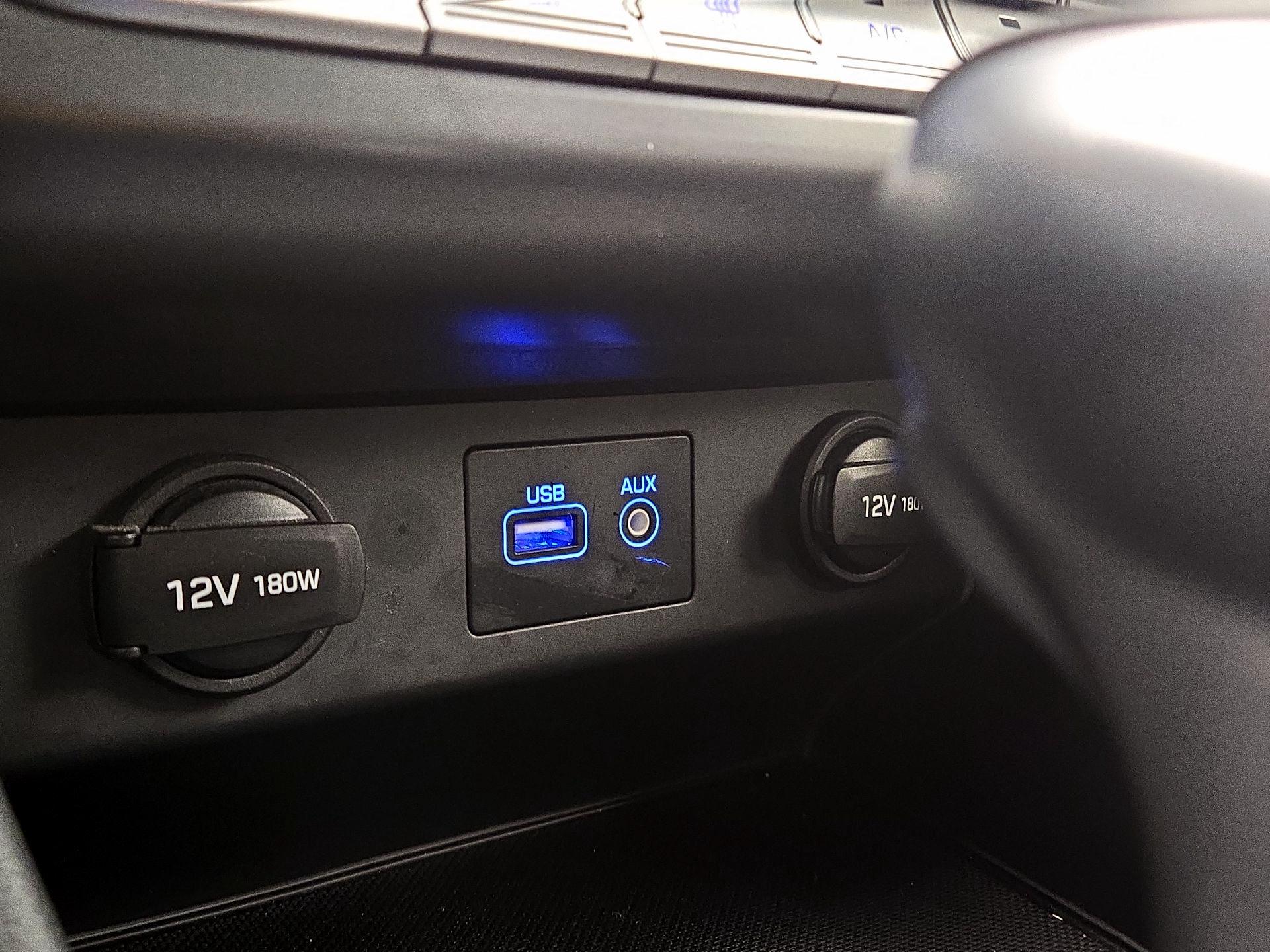 Thumbnail: 2018 Hyundai Sonata - 18