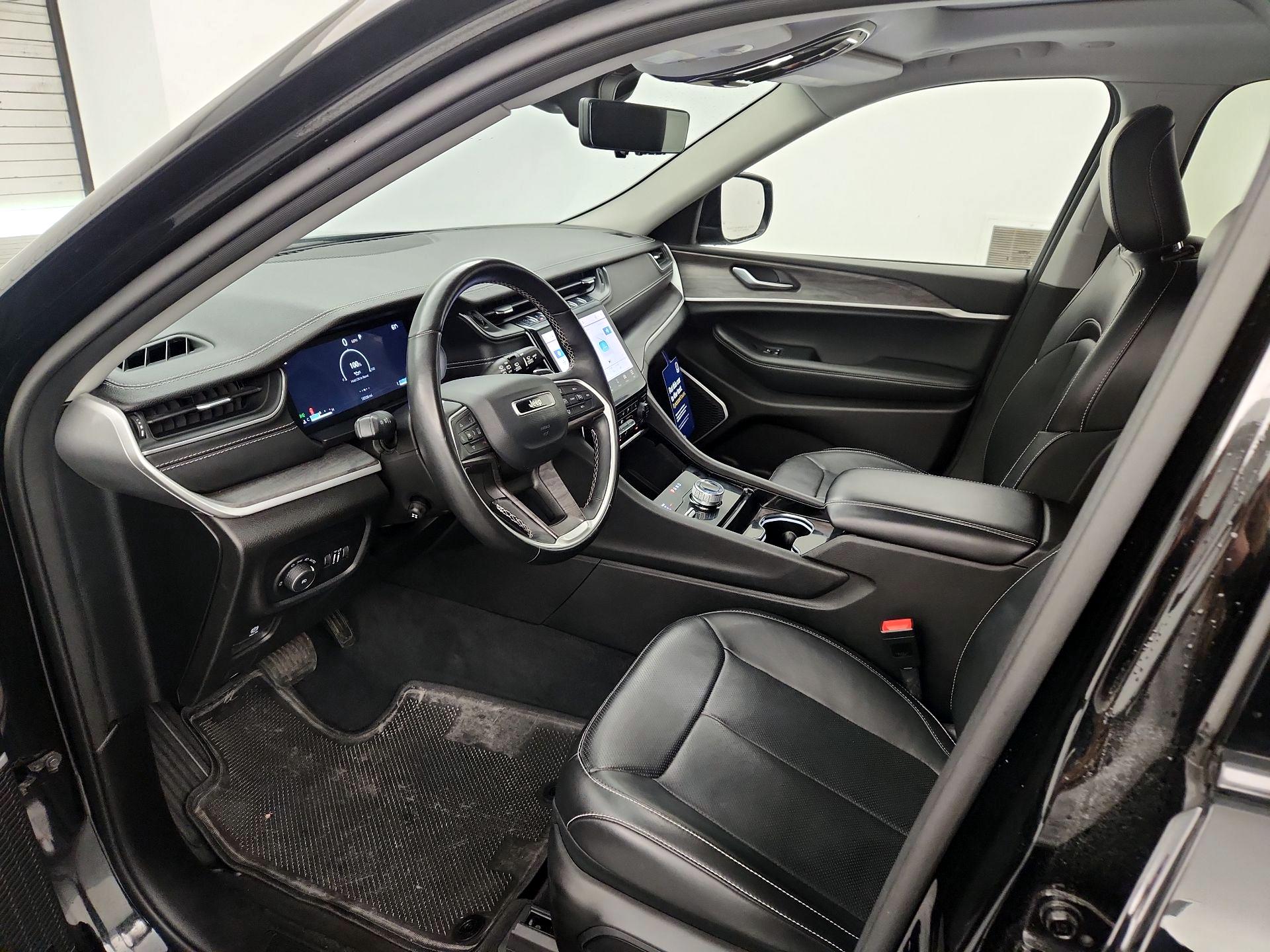 Thumbnail: 2022 Jeep Grand Cherokee L - 11