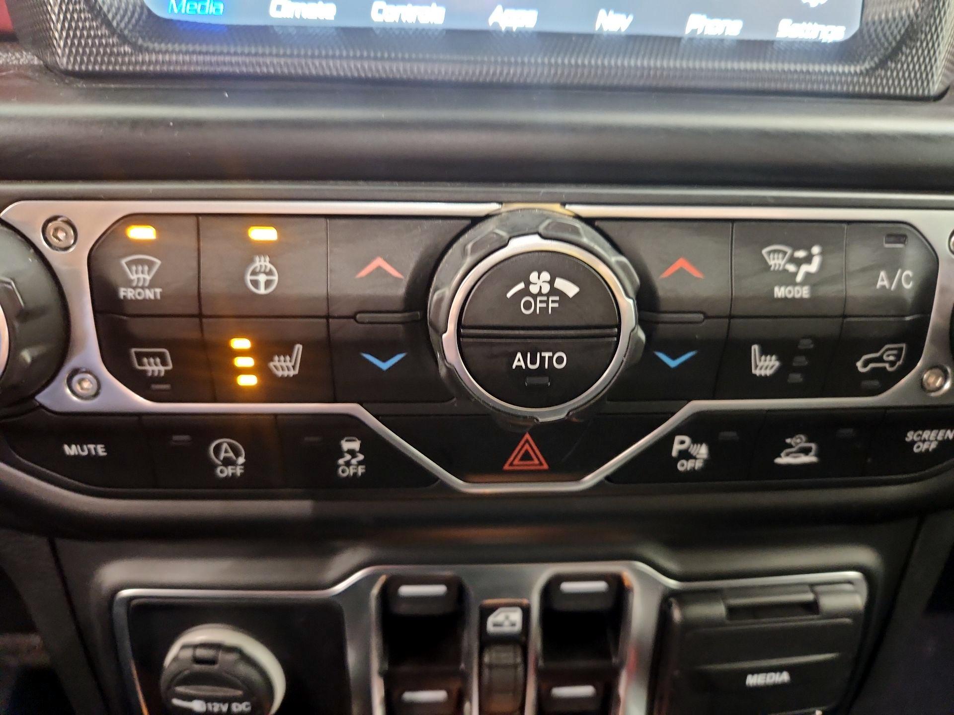 Thumbnail: 2021 Jeep Wrangler - 17