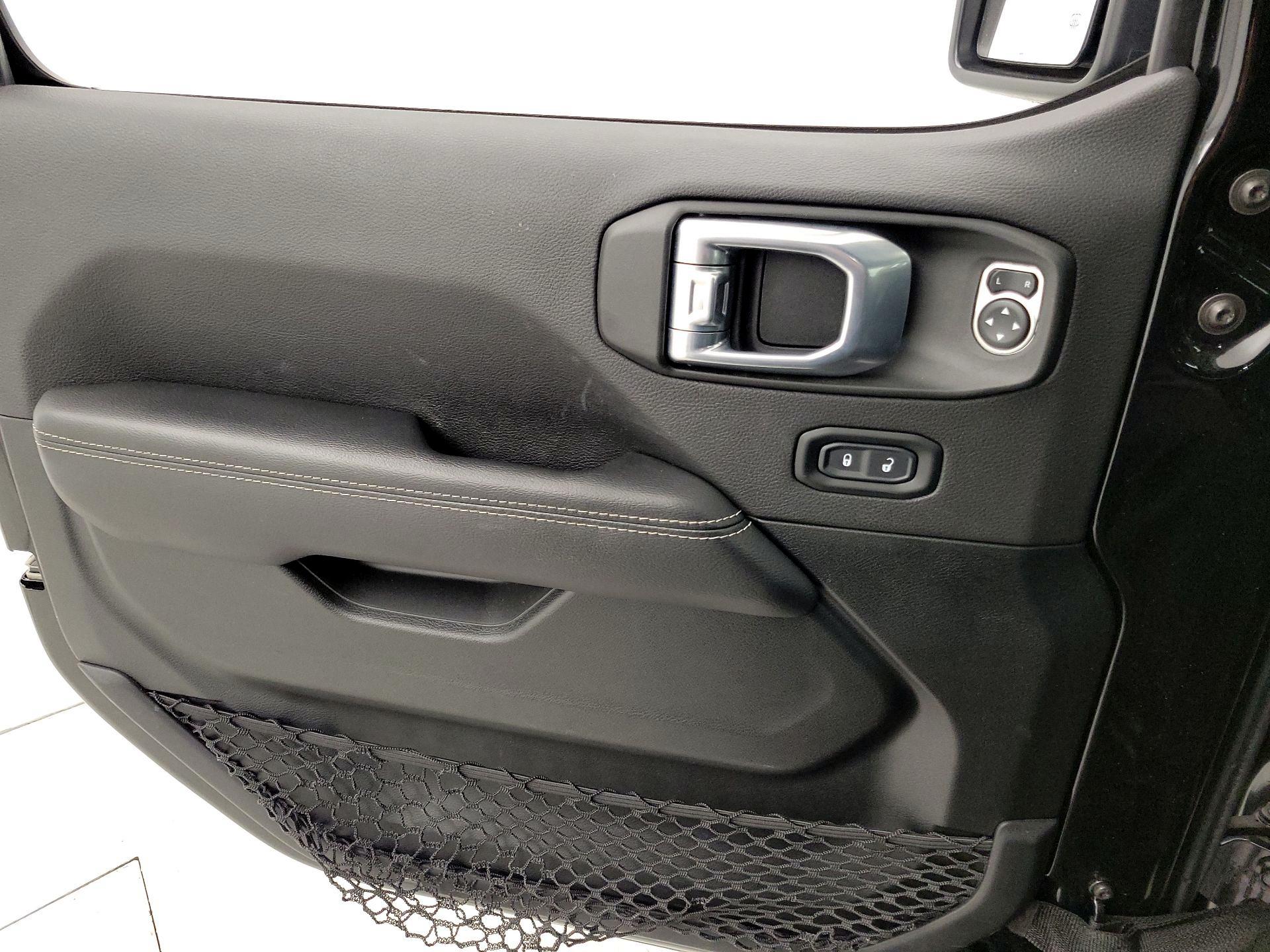 Thumbnail: 2021 Jeep Wrangler - 12