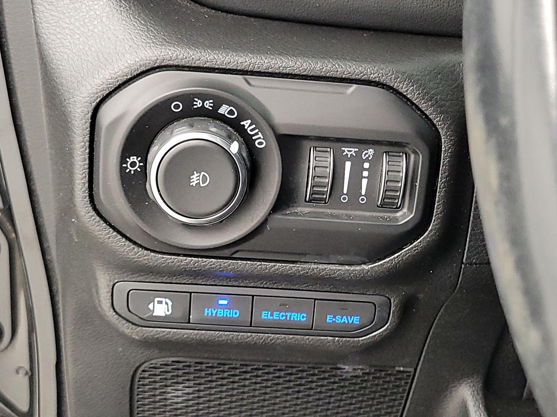 Thumbnail: 2021 Jeep Wrangler - 13