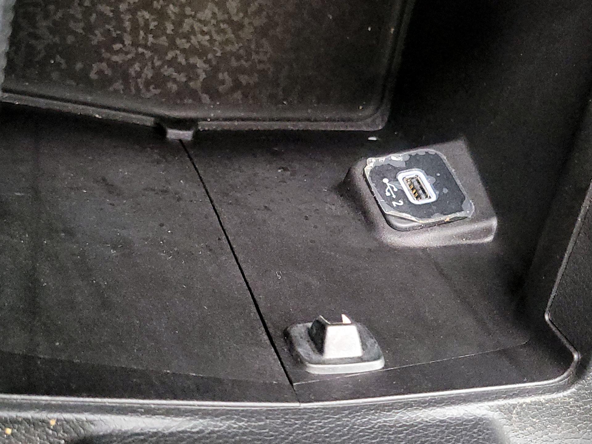 Thumbnail: 2021 Jeep Wrangler - 19