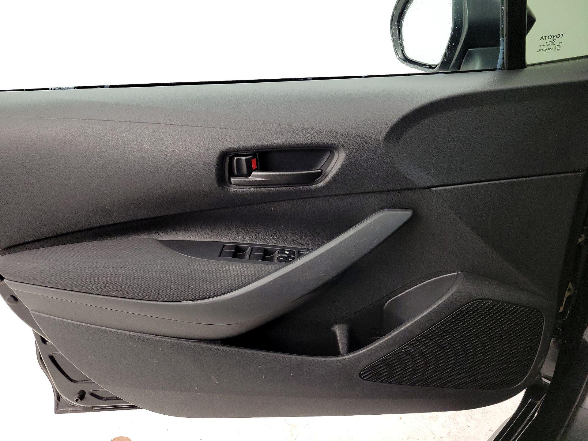 Thumbnail: 2023 Toyota Corolla - 12