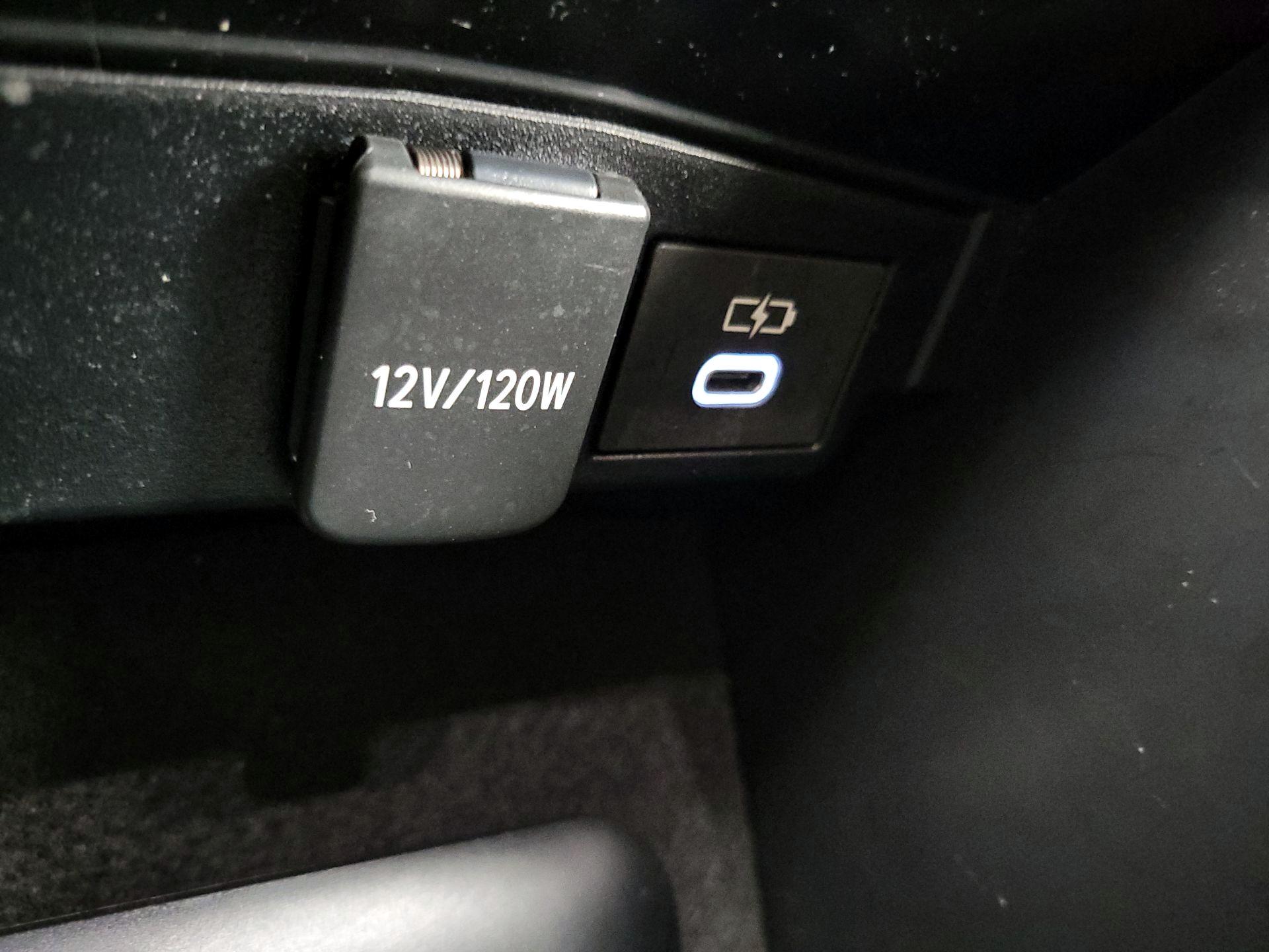 Thumbnail: 2023 Toyota Corolla - 18