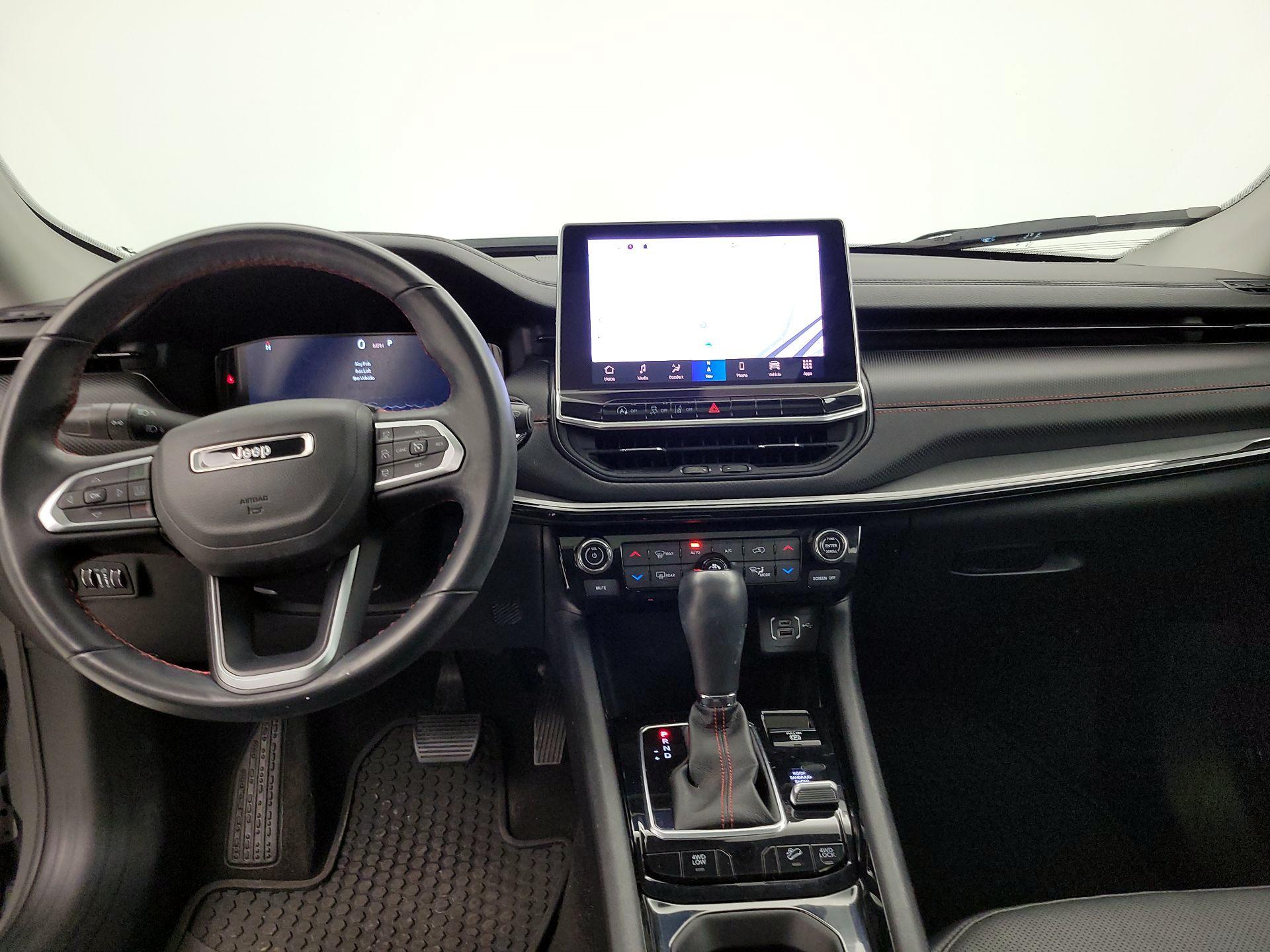 Thumbnail: 2022 Jeep Compass - 9