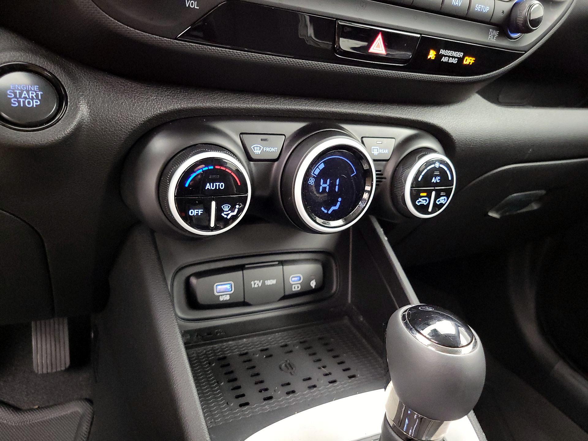 Thumbnail: 2024 Hyundai Venue - 17