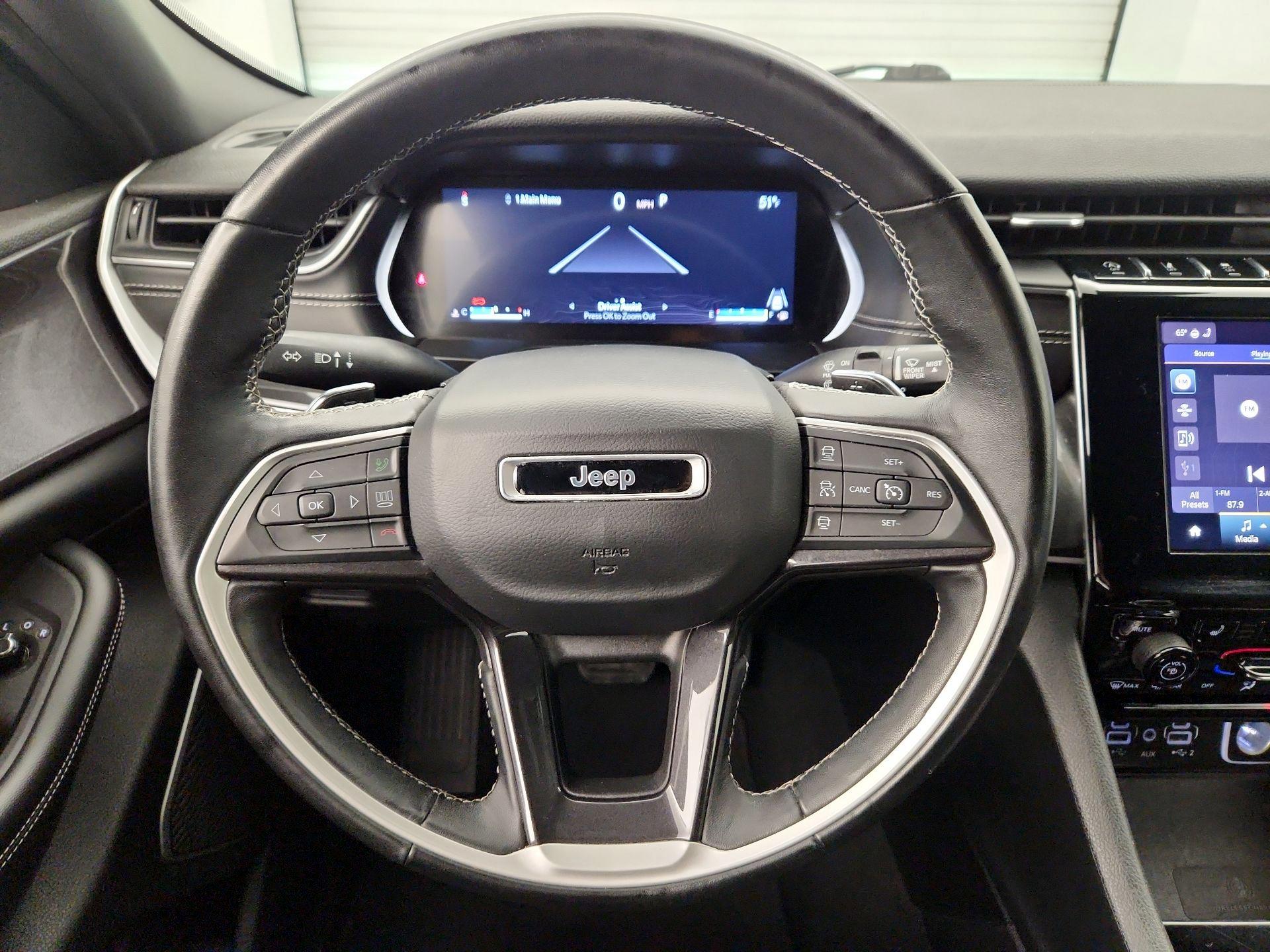 Thumbnail: 2022 Jeep Grand Cherokee - 10