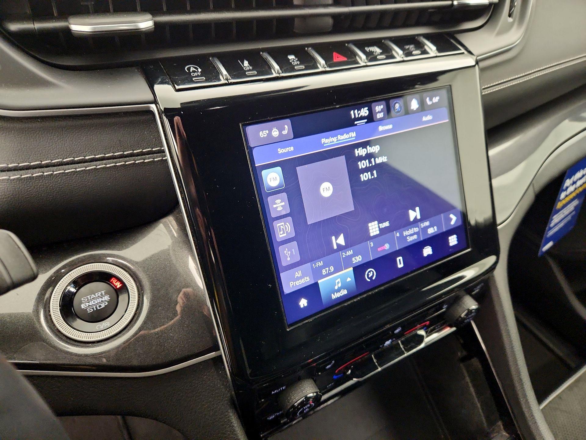 Thumbnail: 2022 Jeep Grand Cherokee - 15