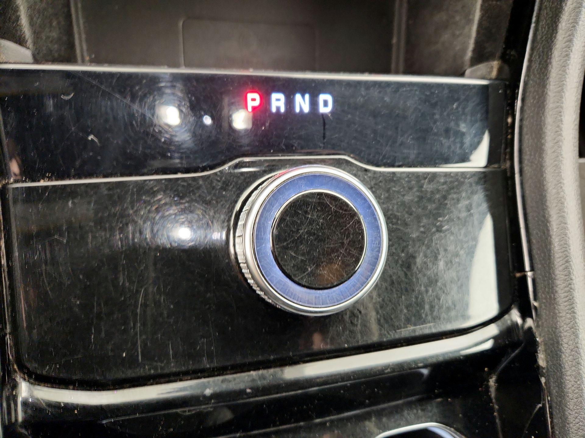 Thumbnail: 2022 Jeep Grand Cherokee - 17