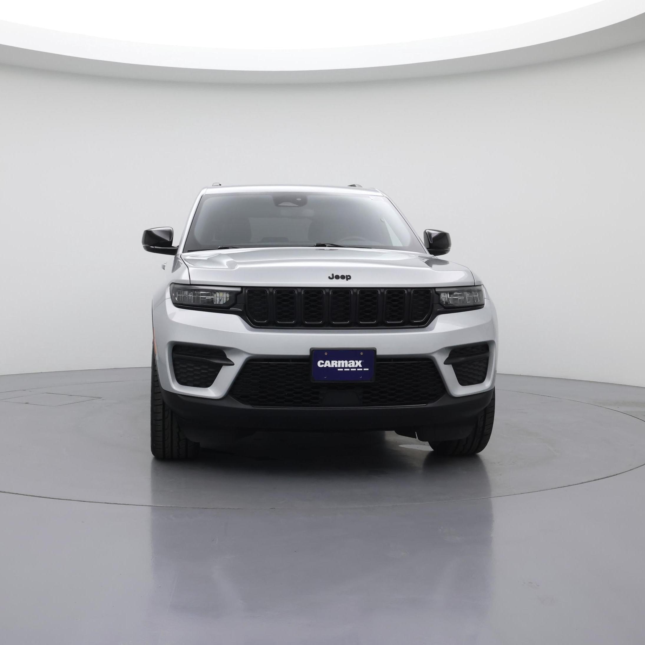 Thumbnail: 2022 Jeep Grand Cherokee - 5