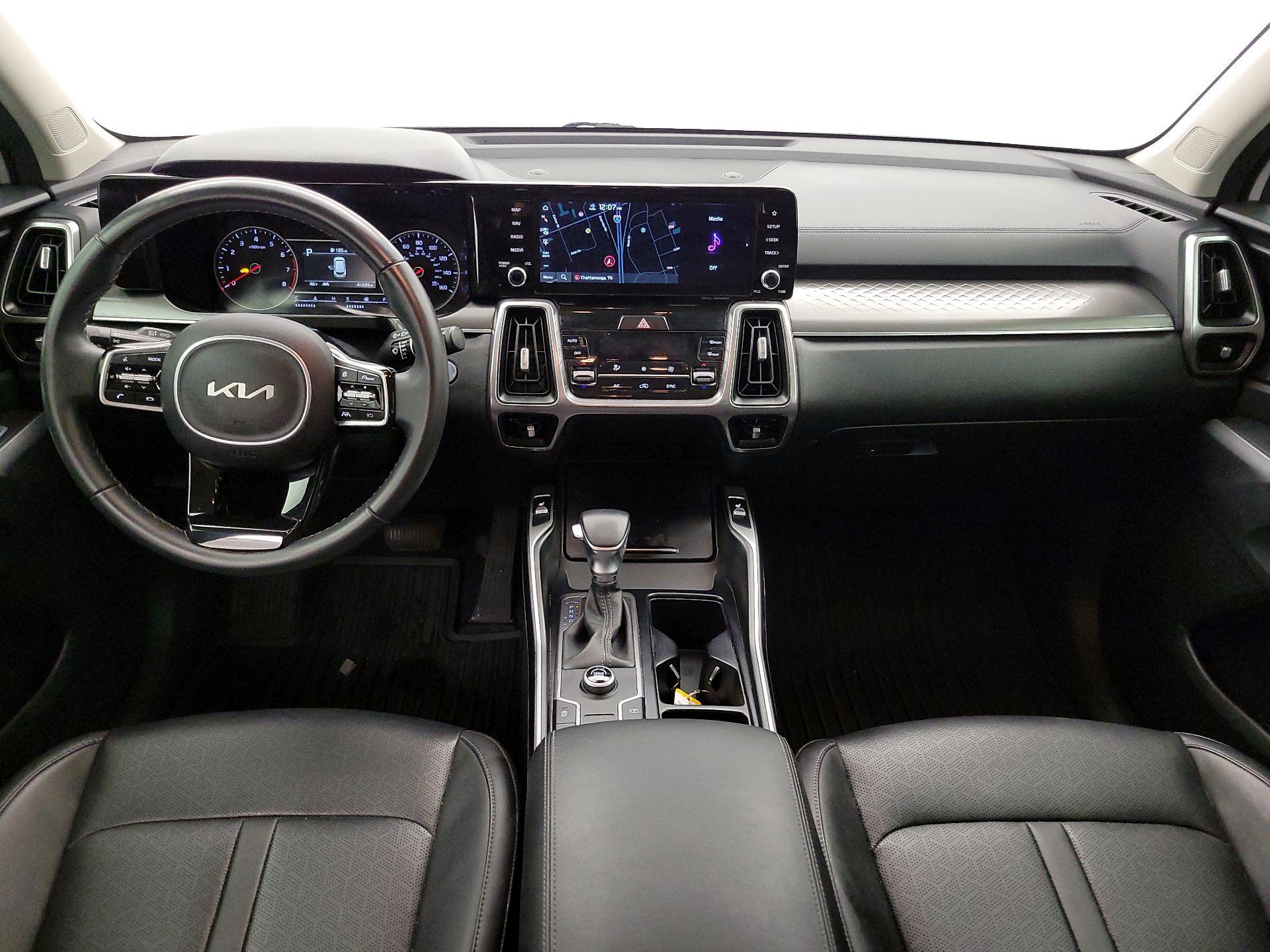 Thumbnail: 2022 Kia Sorento - 9