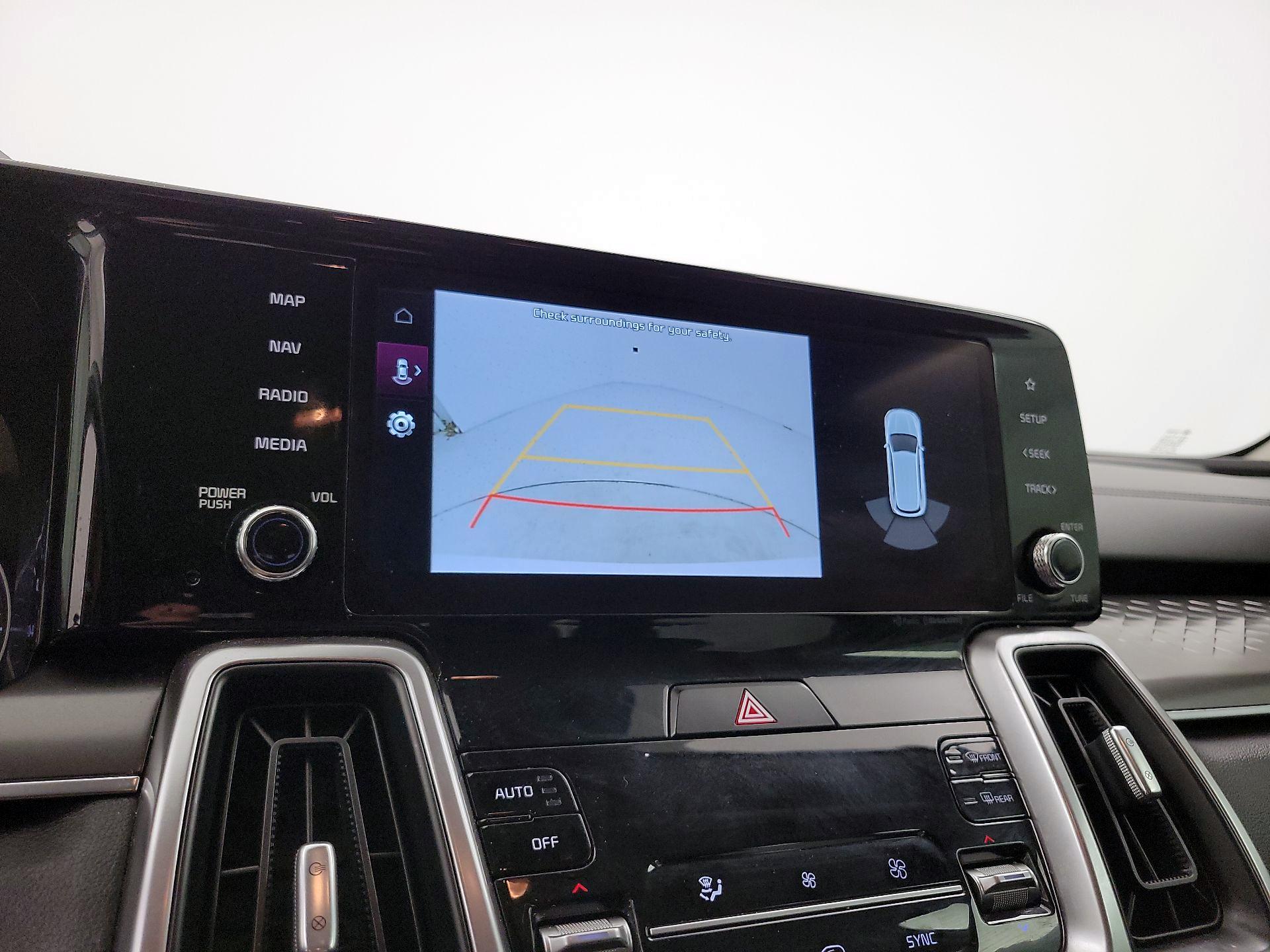 Thumbnail: 2022 Kia Sorento - 15