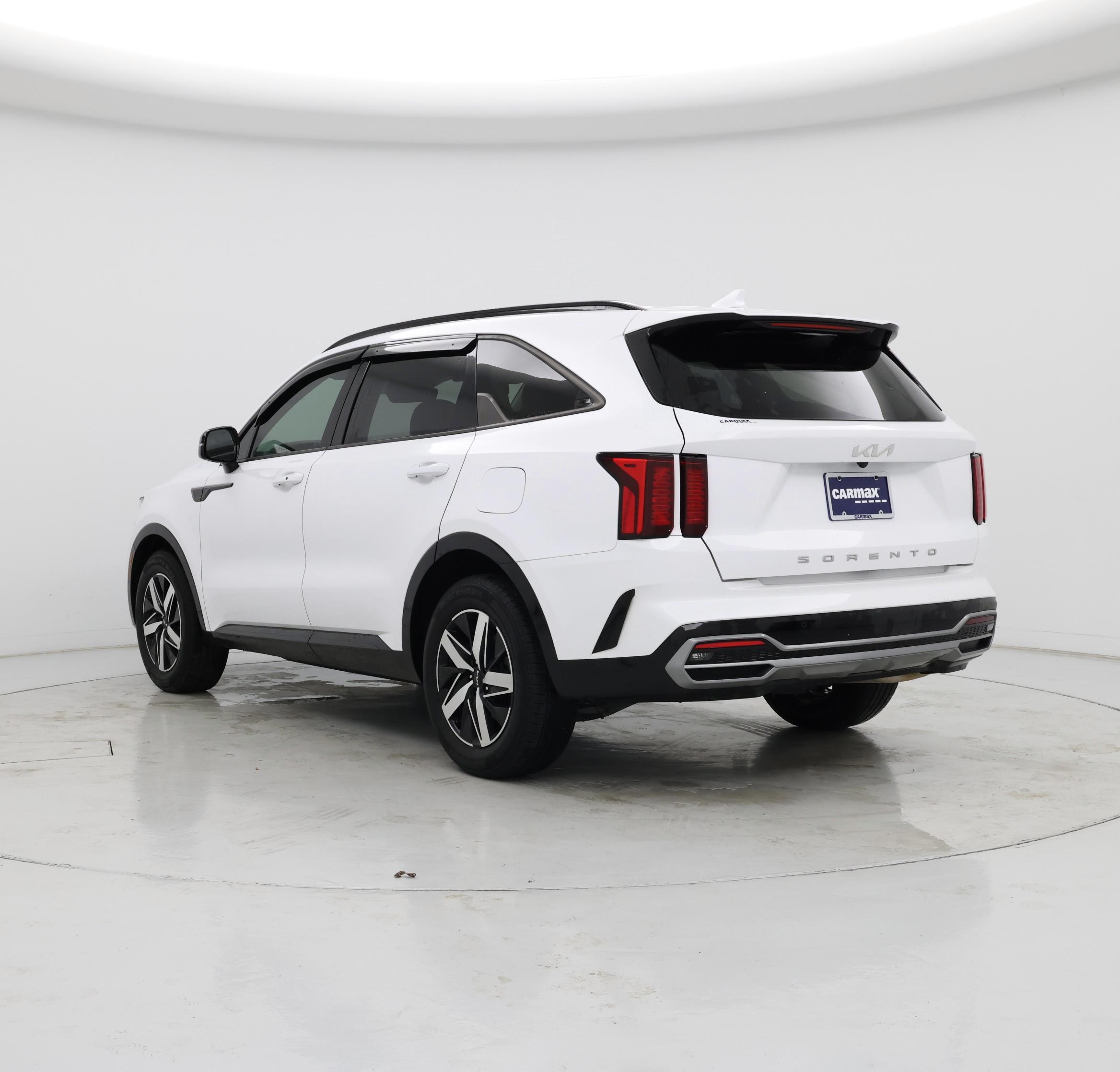 Thumbnail: 2022 Kia Sorento - 2