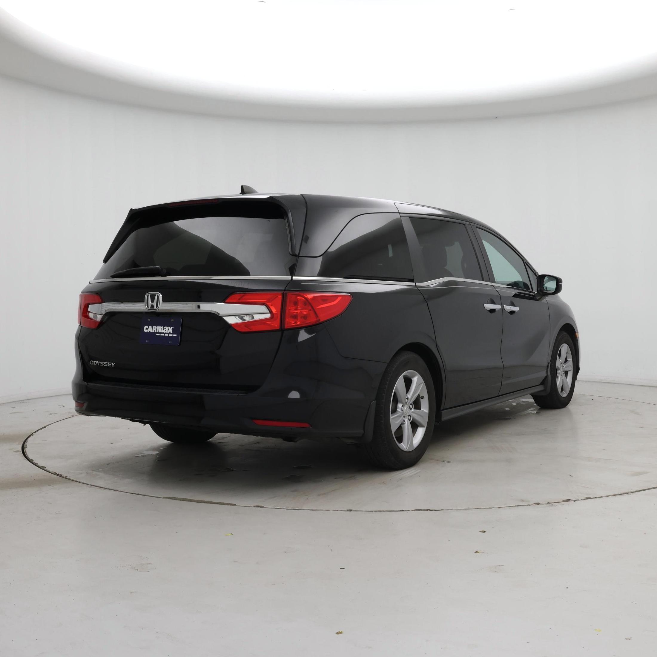 Thumbnail: 2018 Honda Odyssey - 8