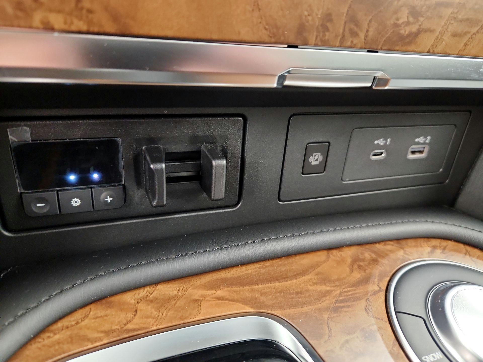 Thumbnail: 2024 Nissan Armada - 19