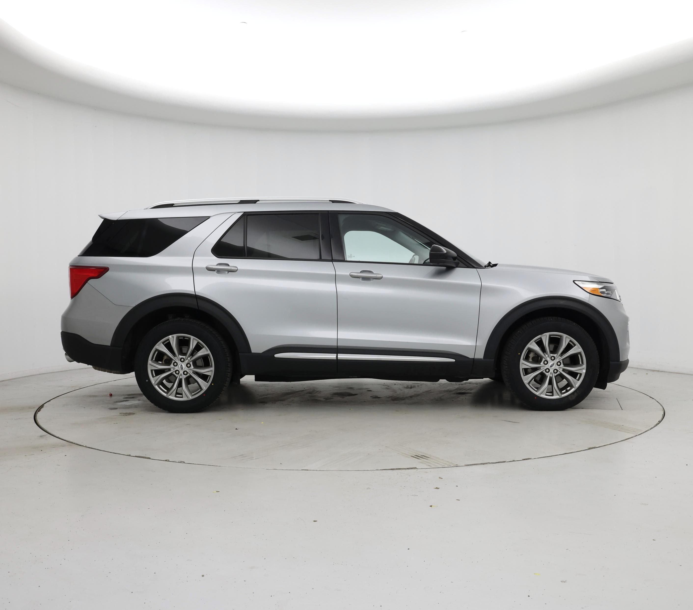 Thumbnail: 2023 Ford Explorer - 7