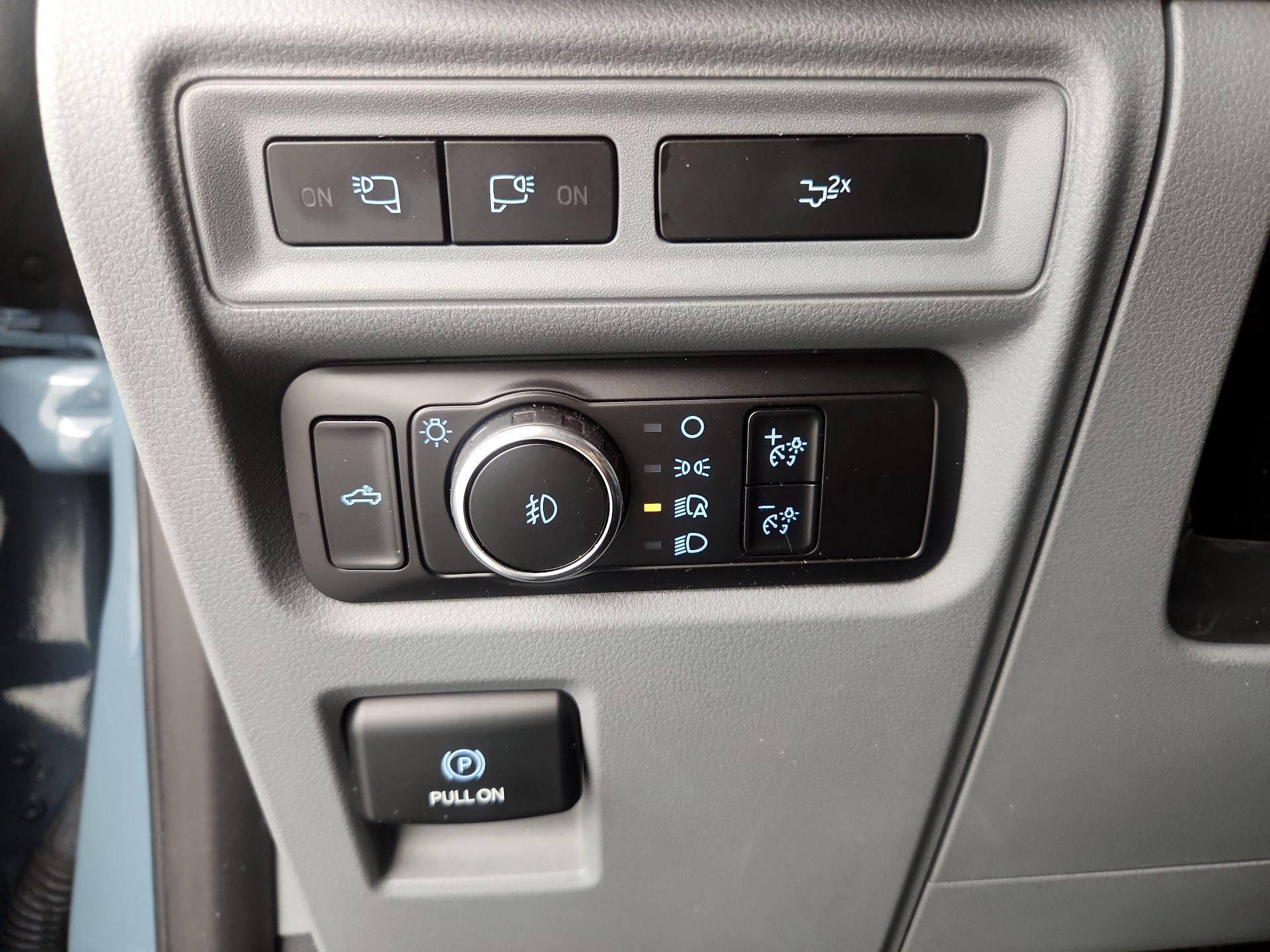 Thumbnail: 2023 Ford F-150 - 13