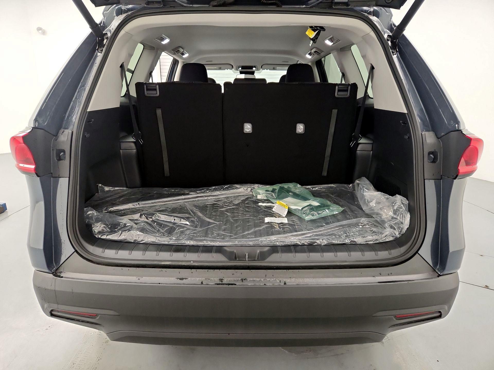 Thumbnail: 2025 Toyota Grand Highlander - 20