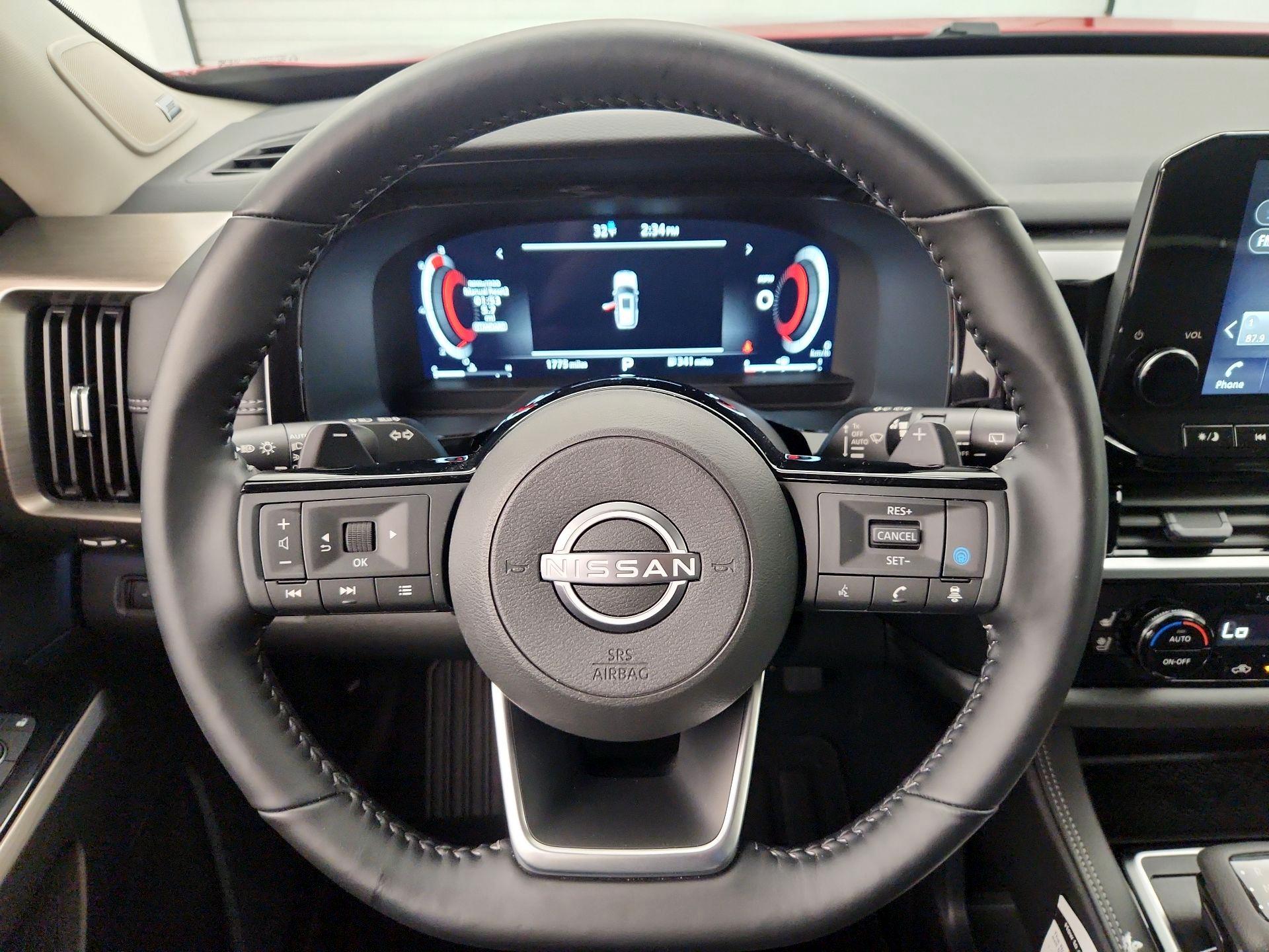 Thumbnail: 2025 Nissan Pathfinder - 10