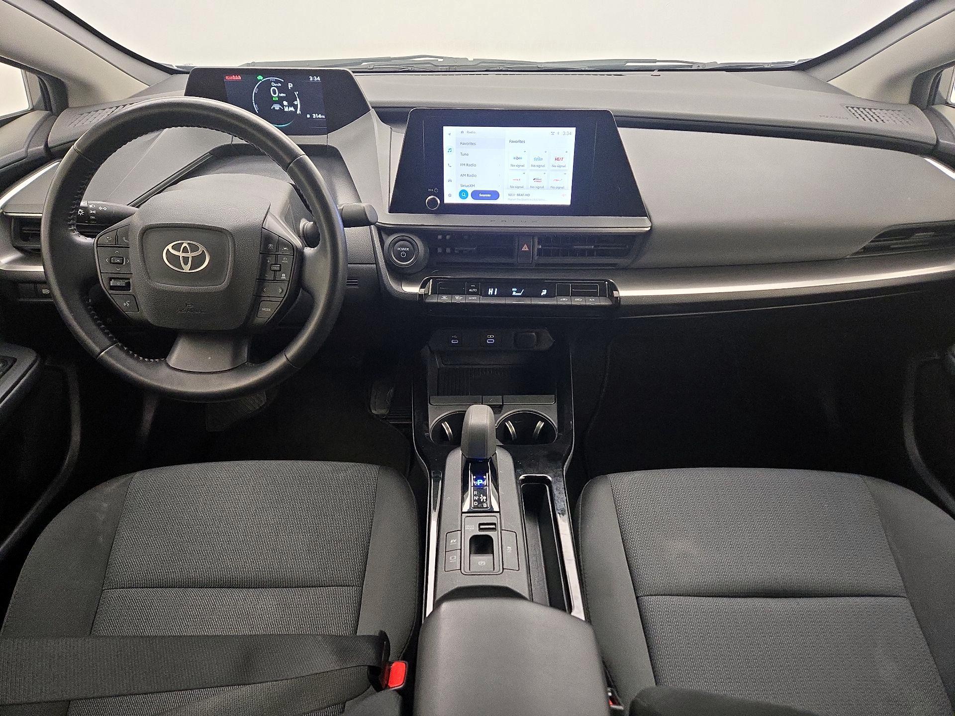 Thumbnail: 2024 Toyota Prius - 9