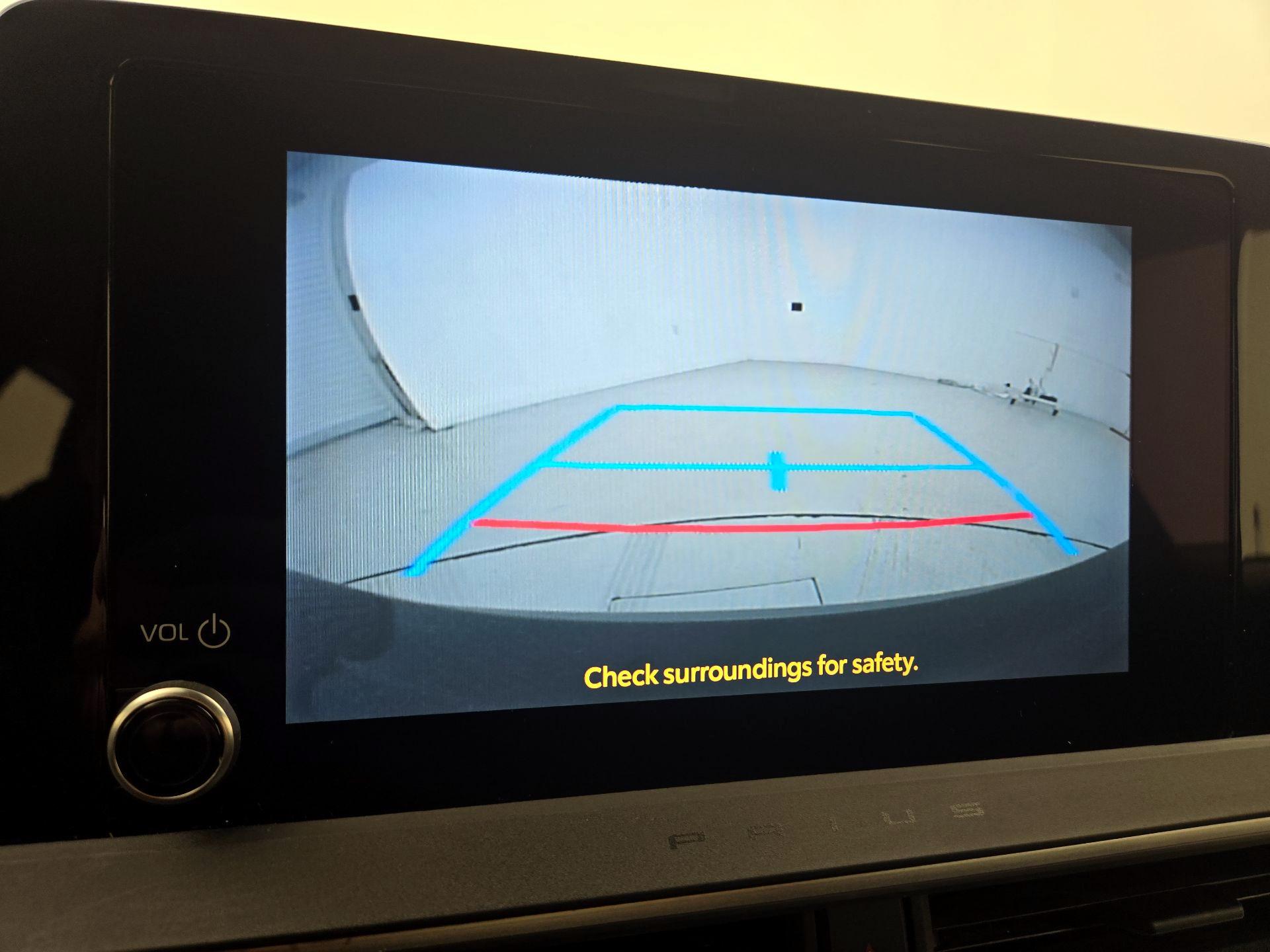 Thumbnail: 2024 Toyota Prius - 14