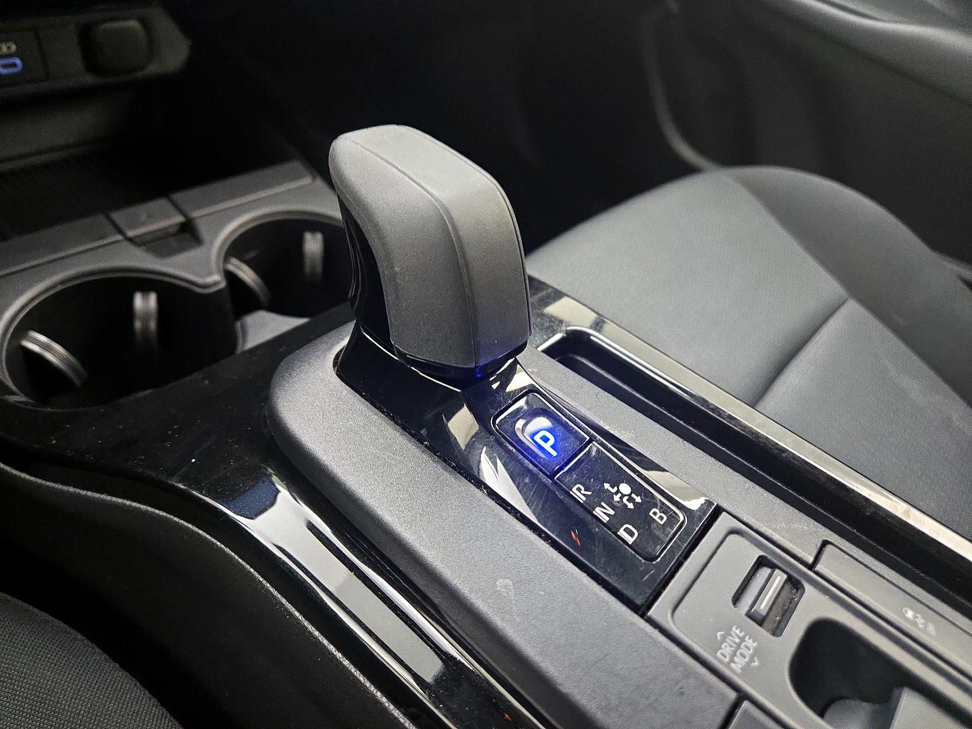 Thumbnail: 2024 Toyota Prius - 17