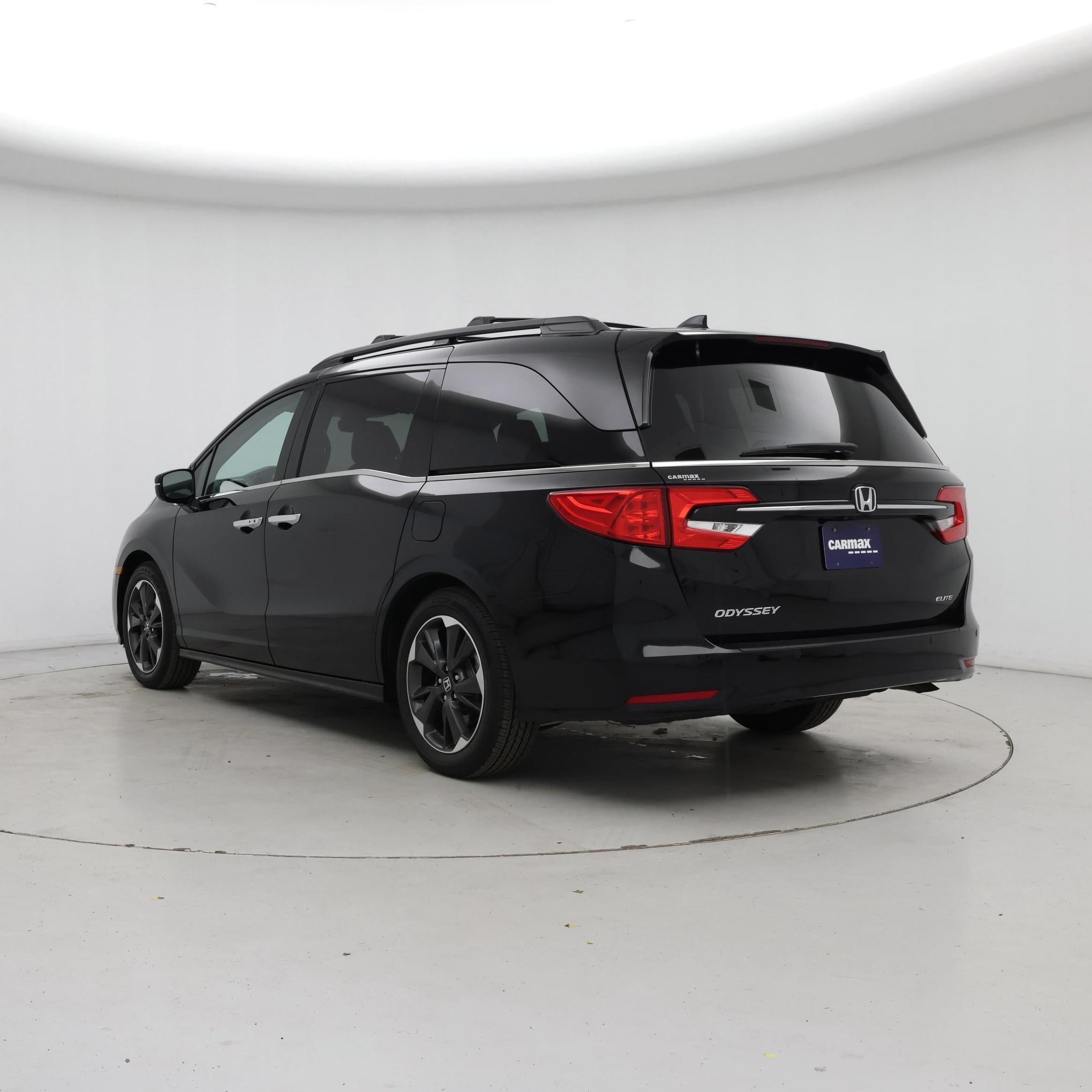 Thumbnail: 2023 Honda Odyssey - 2