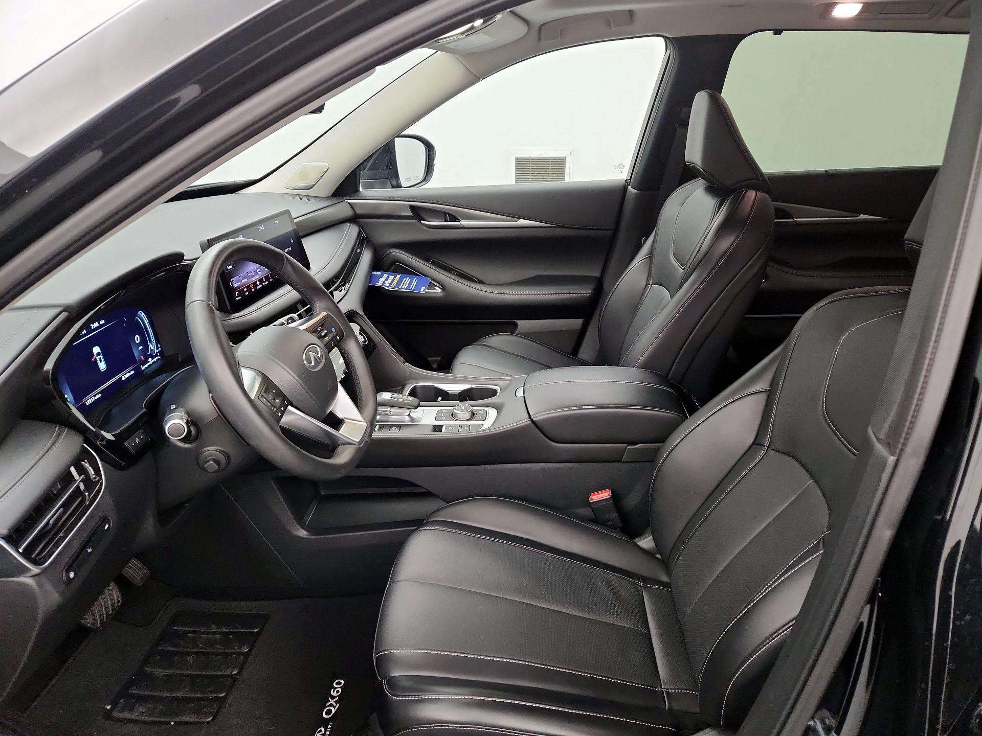 Thumbnail: 2025 INFINITI QX60 - 11