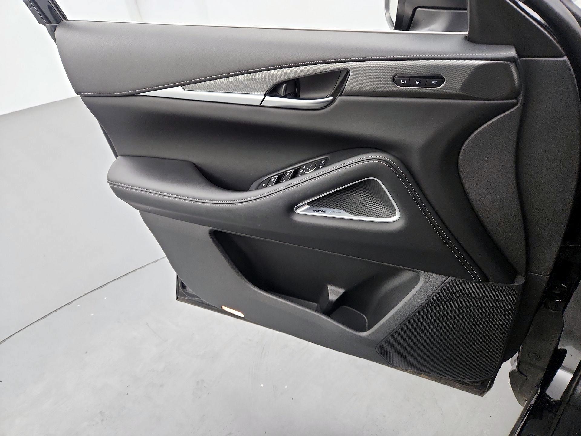 Thumbnail: 2025 INFINITI QX60 - 12