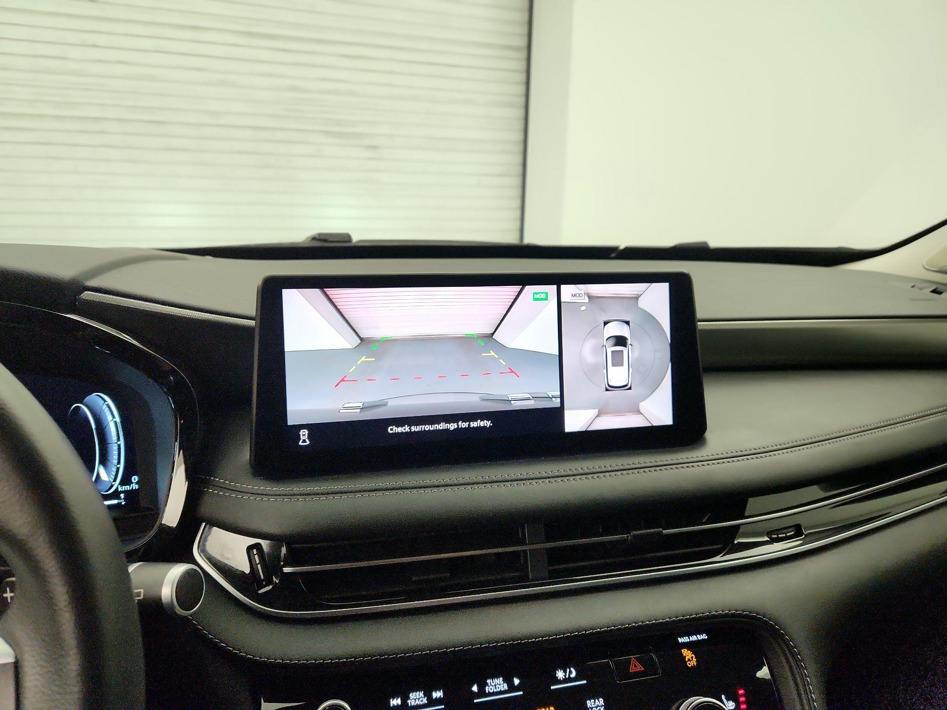 Thumbnail: 2025 INFINITI QX60 - 14