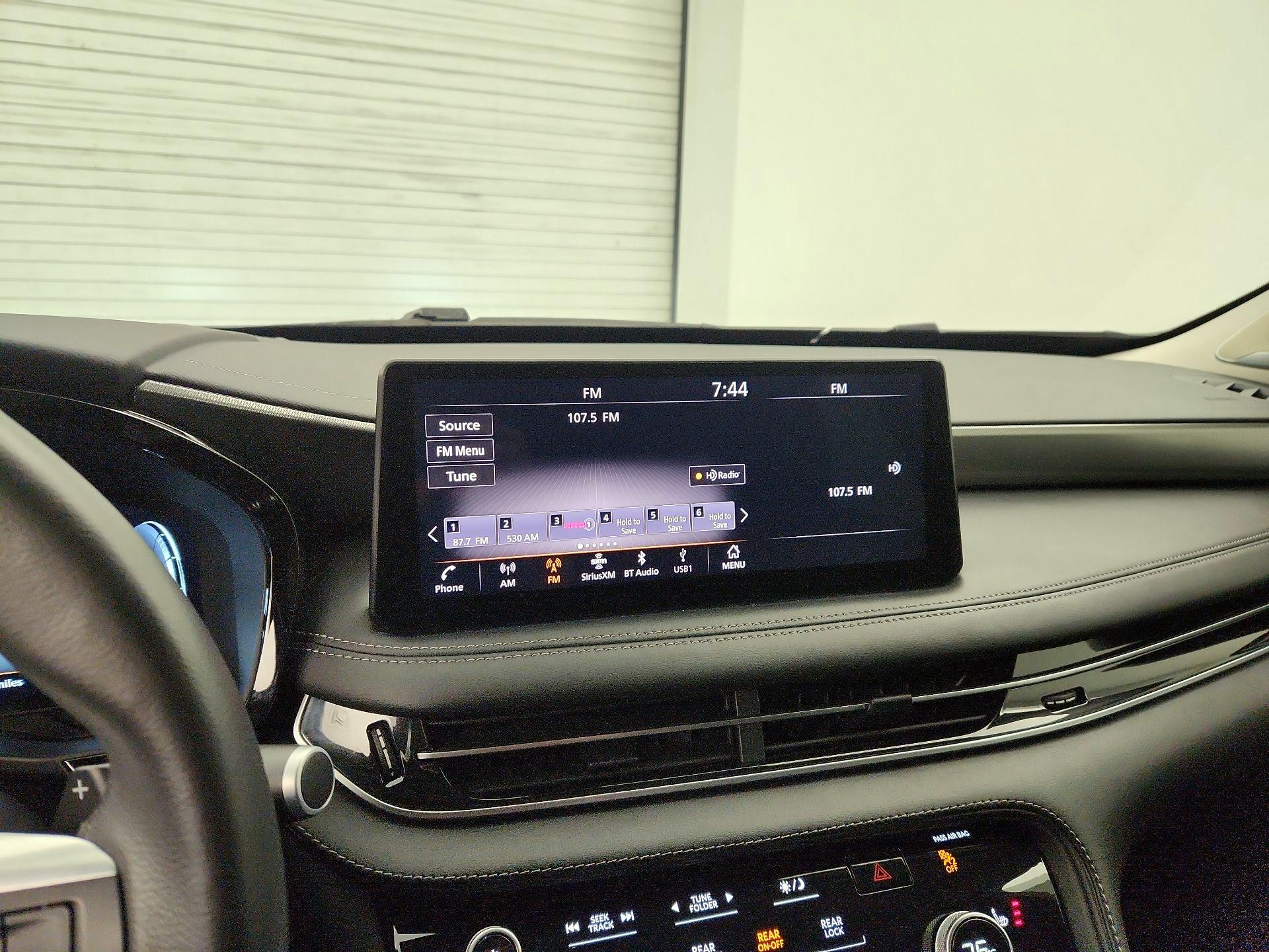 Thumbnail: 2025 INFINITI QX60 - 15