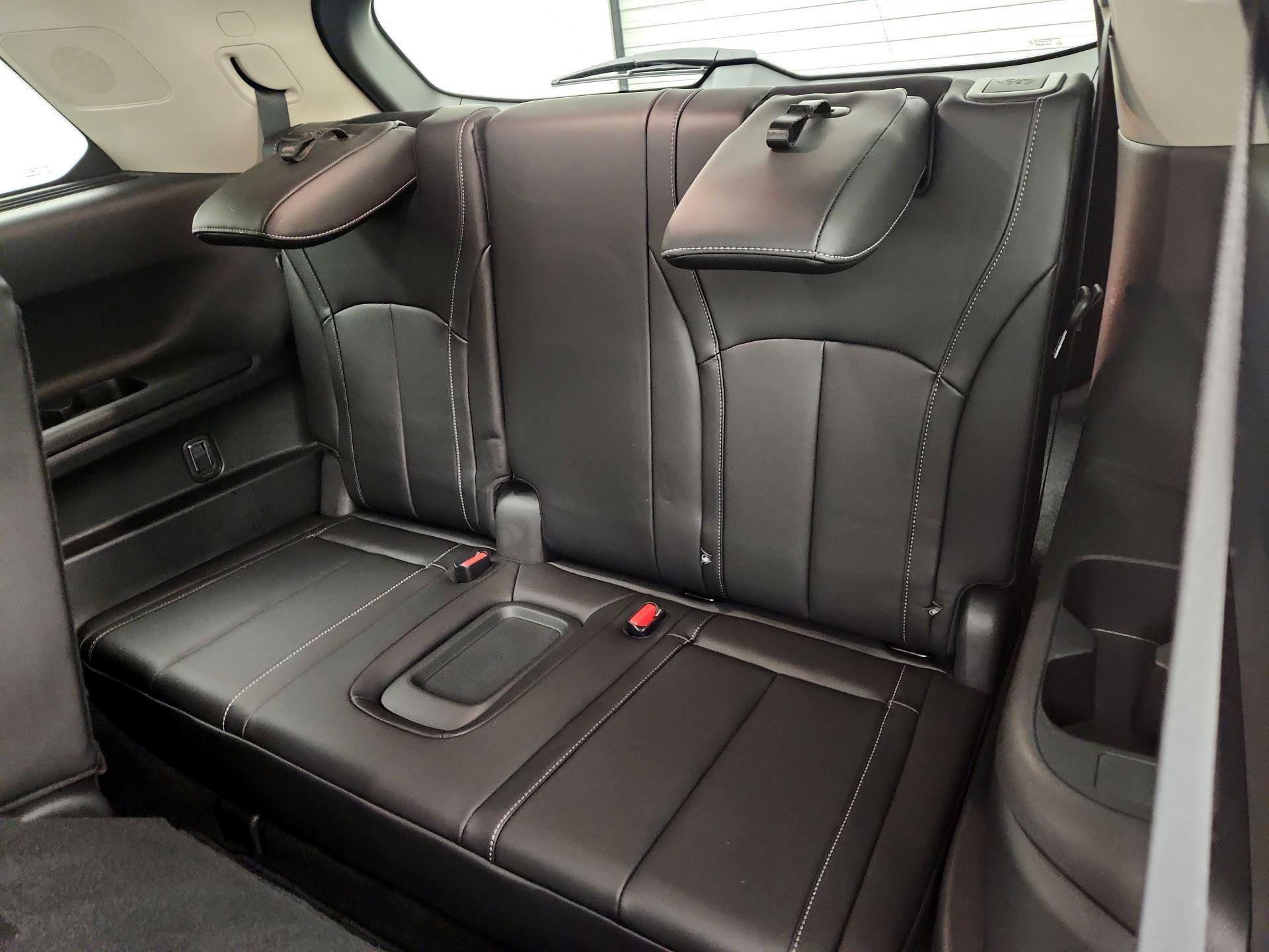 Thumbnail: 2025 INFINITI QX60 - 19