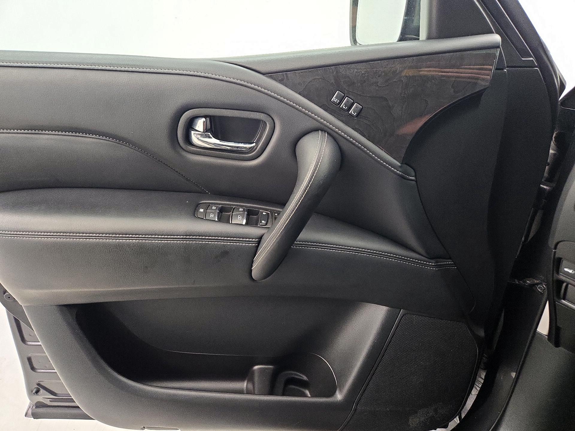 Thumbnail: 2024 INFINITI QX80 - 12