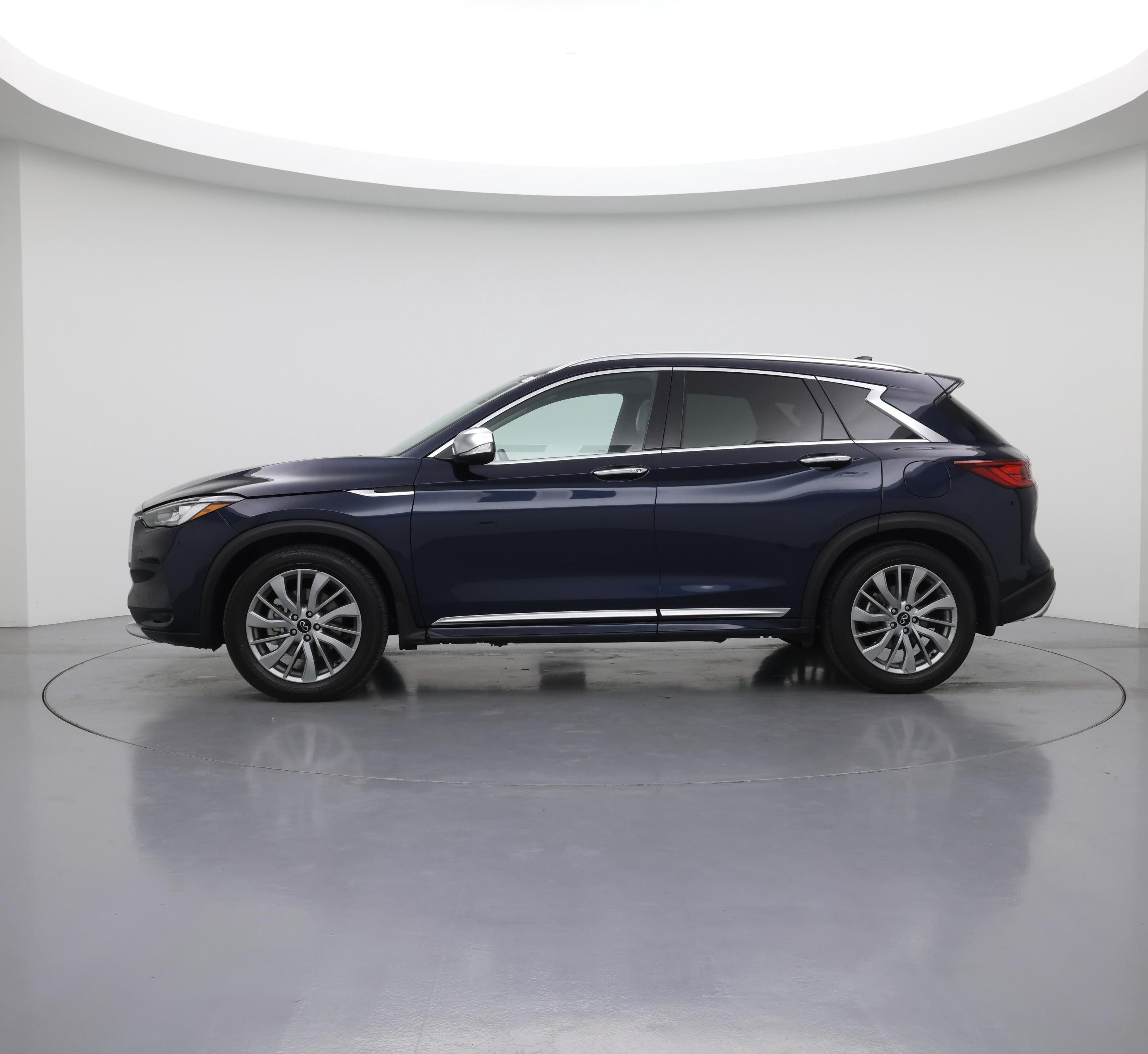 Thumbnail: 2023 INFINITI QX50 - 3