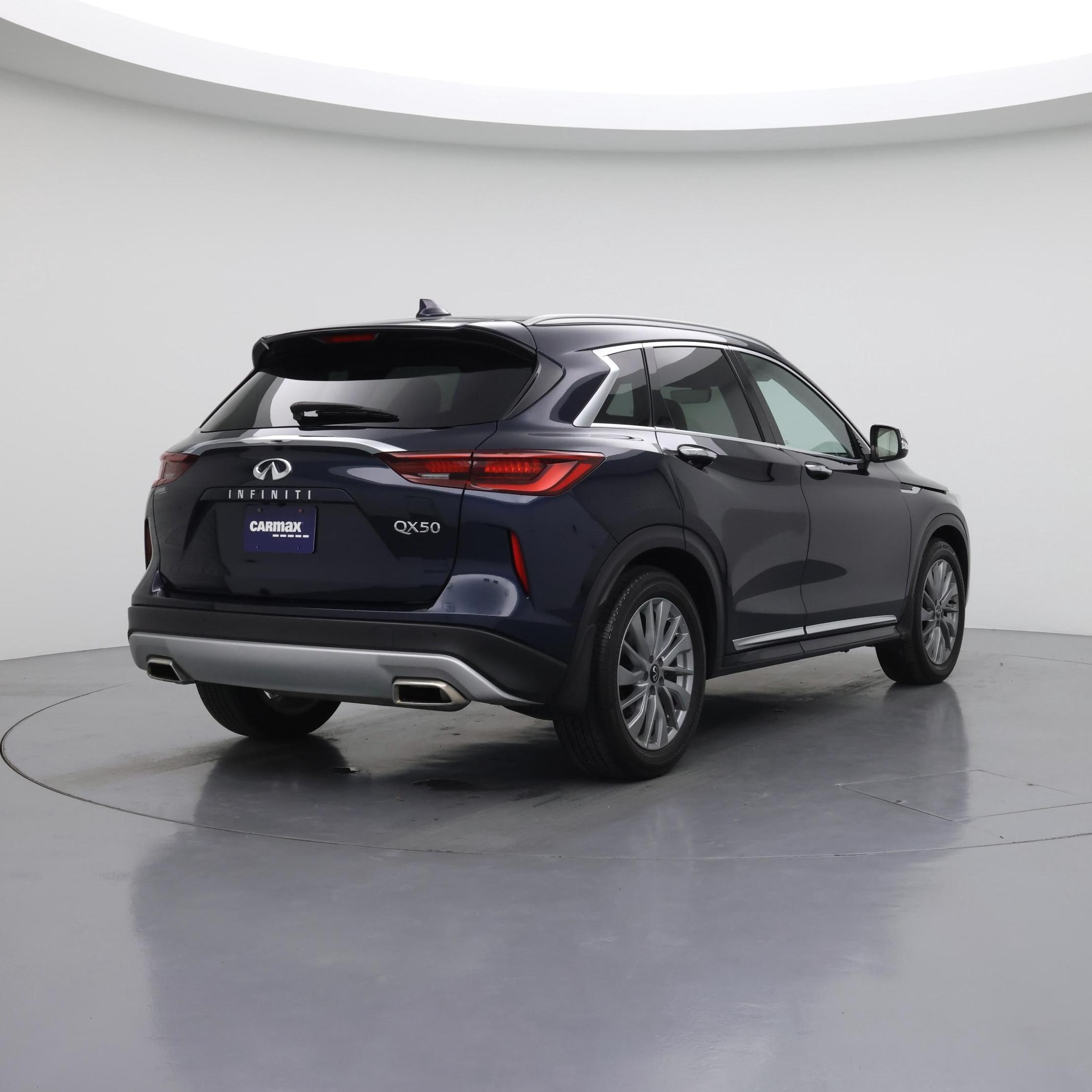 Thumbnail: 2023 INFINITI QX50 - 8