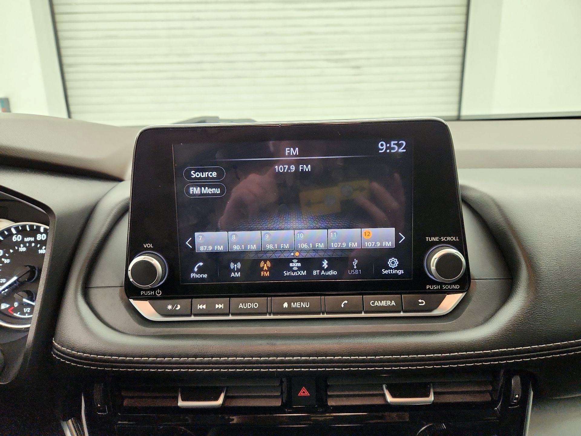 Thumbnail: 2023 Nissan Rogue - 15